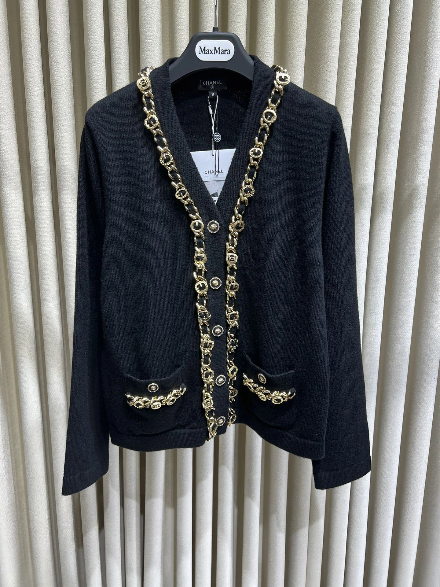 victoria- 3h1958 cashmere item:D-F140J5008