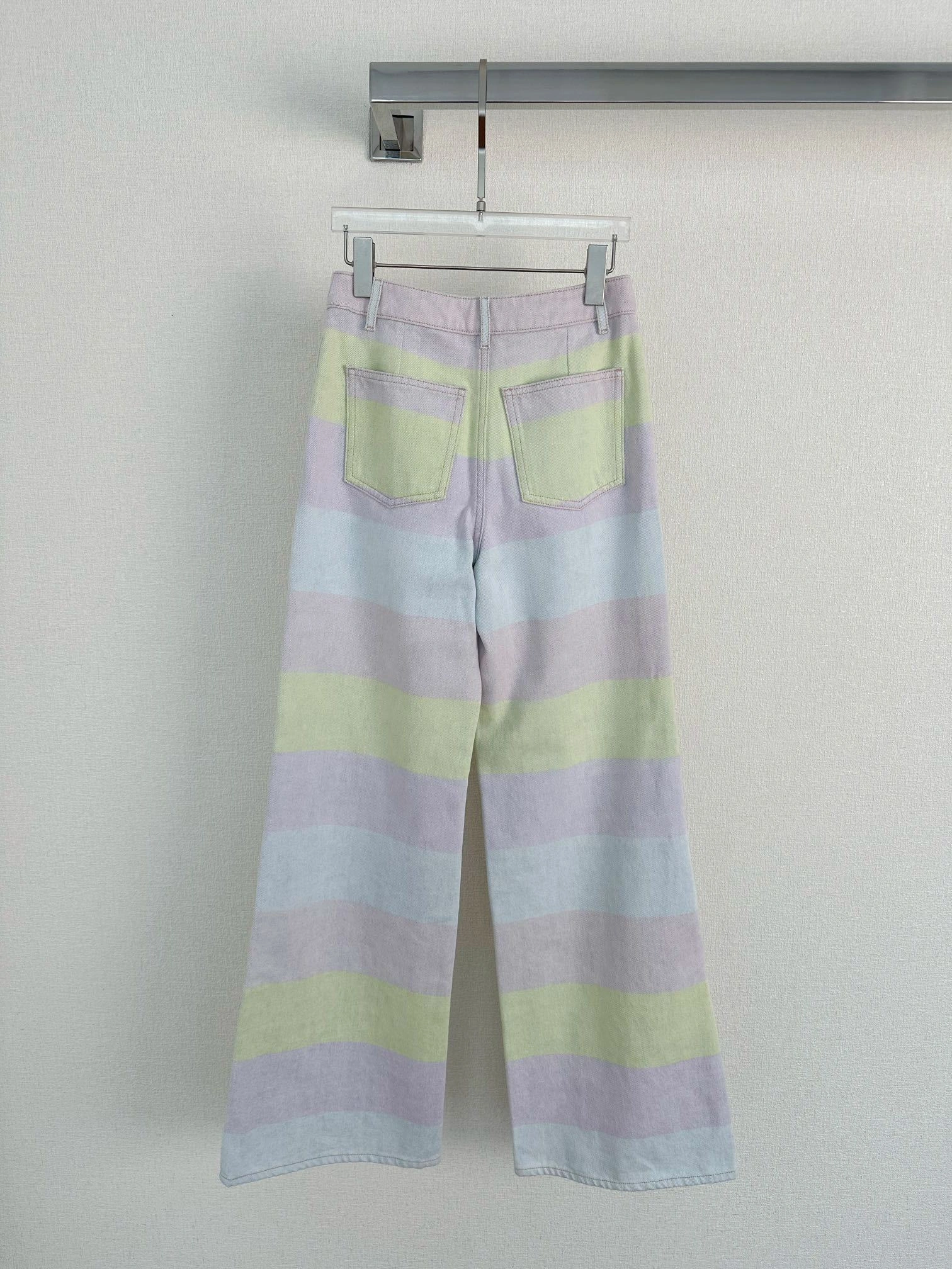 victoria- 3h1958 item:D-F240G0968
