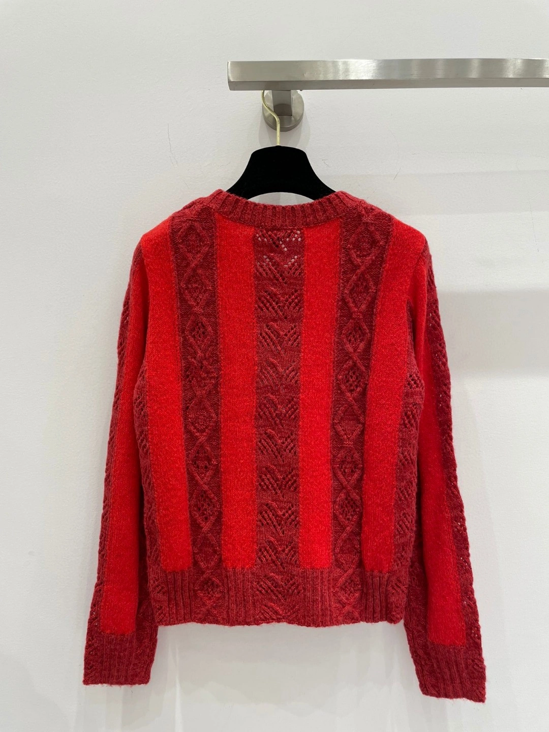 victoria- 3h1958 wool 2Colour item:D-F240G2713-2