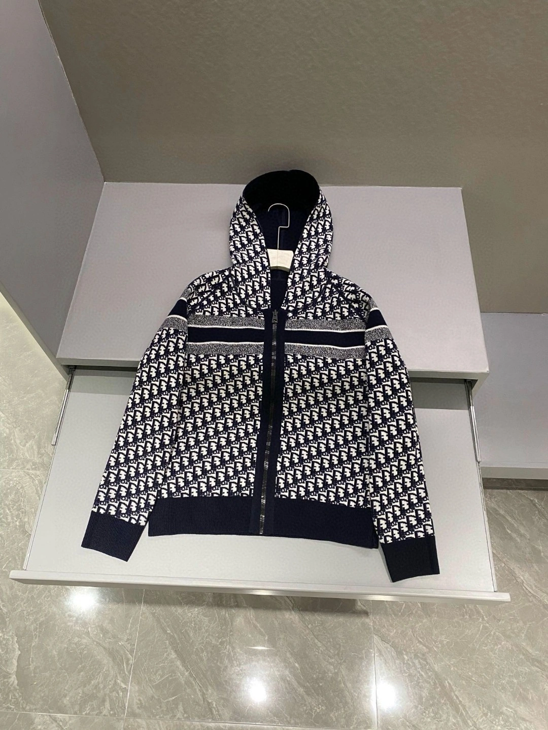 &victoria- 4ior cashmere Nylon nylon fiber 2Colour item:D-F054K0726-2