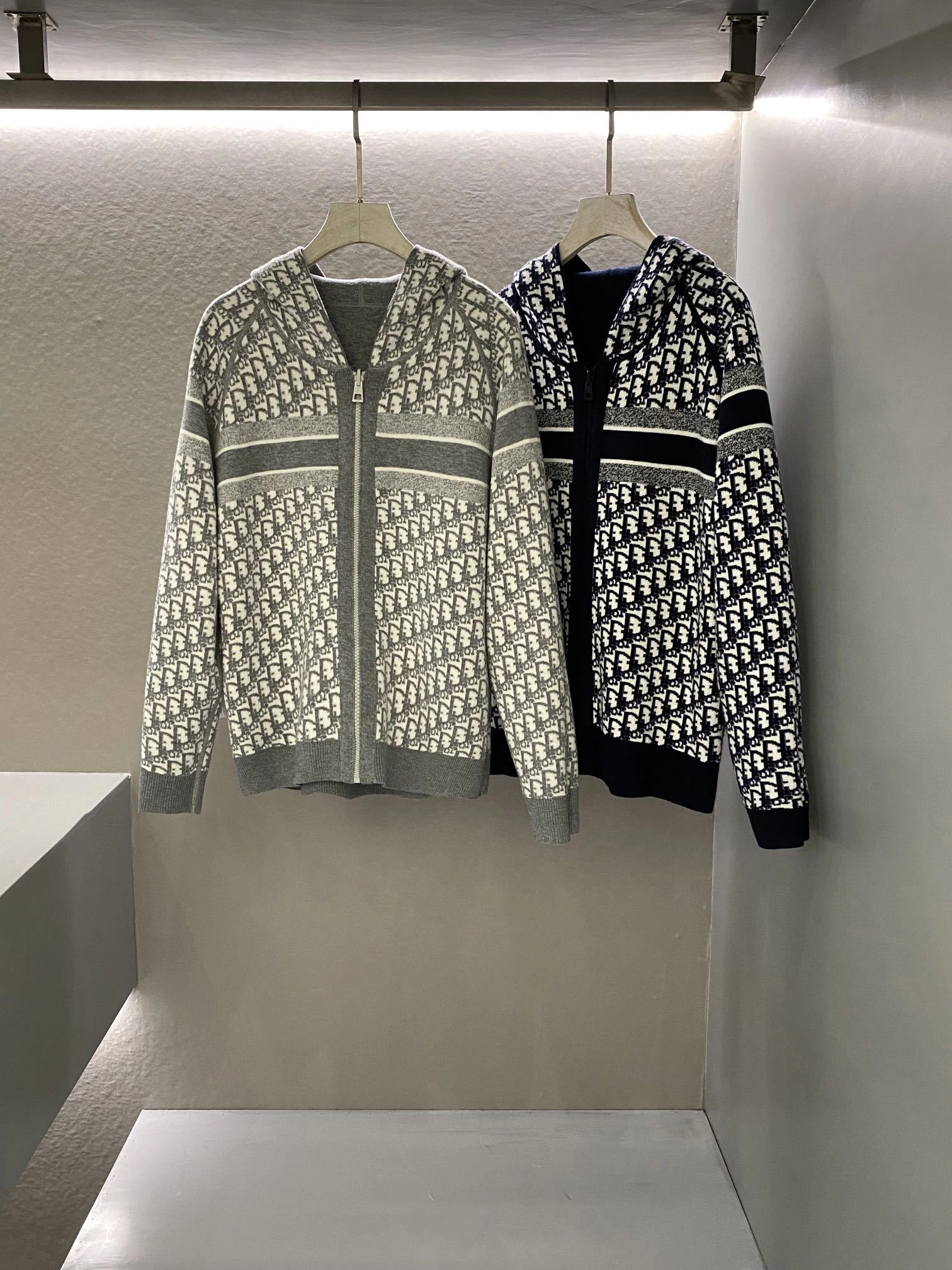 &victoria- 4ior cashmere Nylon nylon fiber 2Colour item:D-F054K0726-2