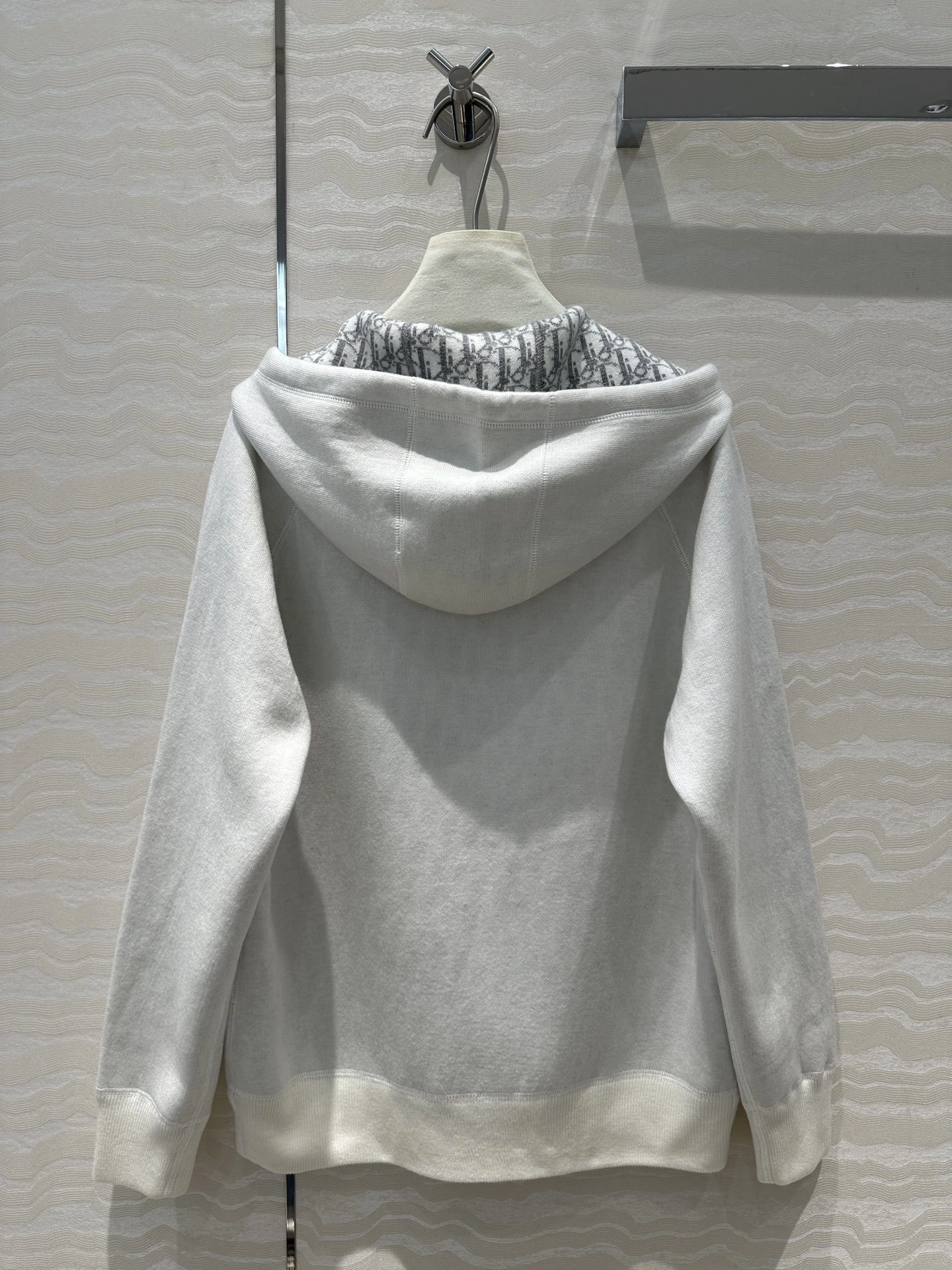 victoria- 4ior cashmere item:D-F061H1522