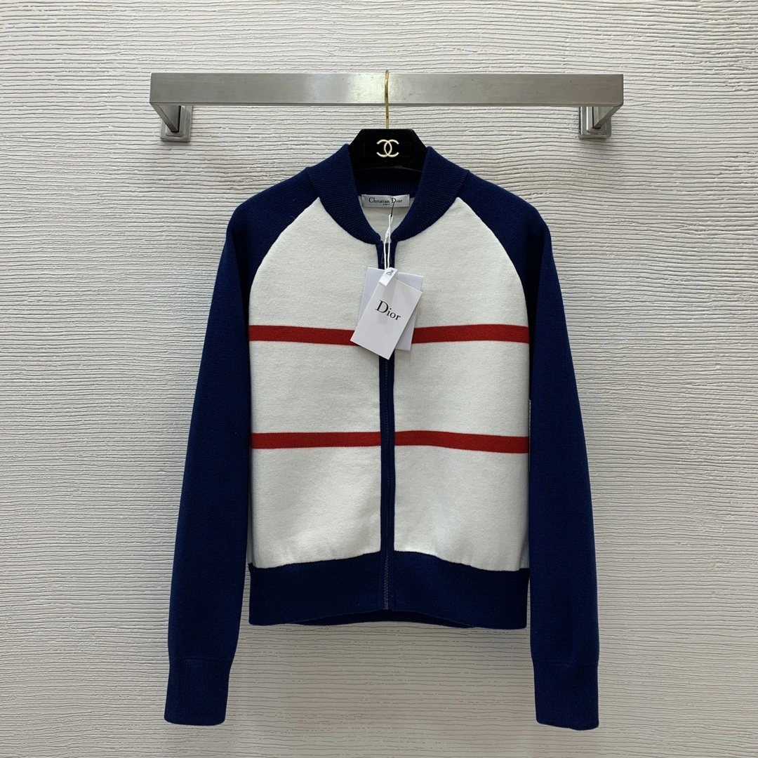 victoria- 4ior cashmere wool item:E-F044A0331