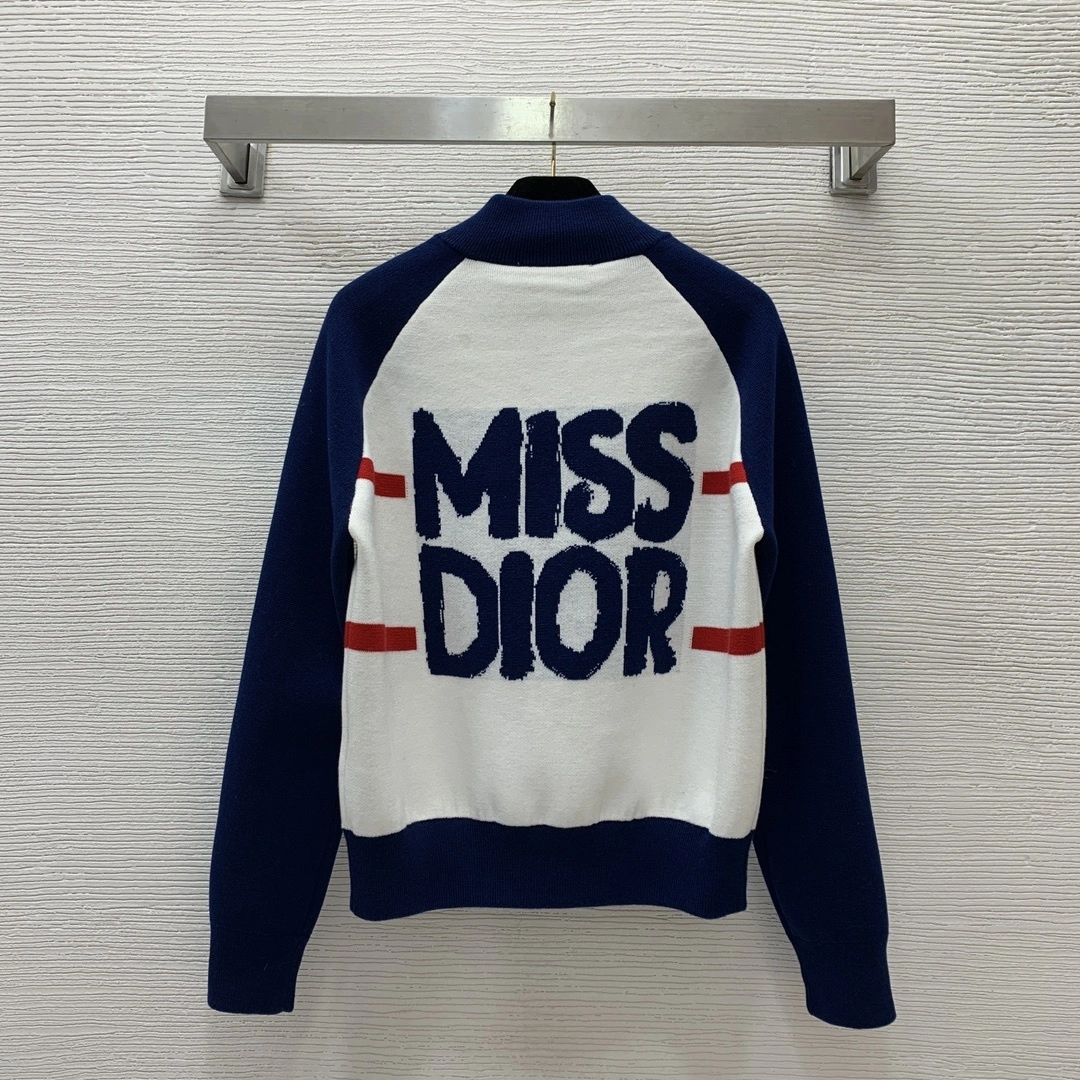 victoria- 4ior cashmere wool item:E-F044A0331