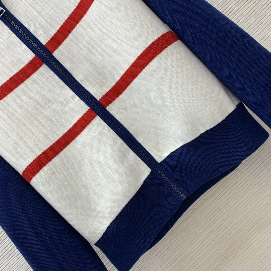 victoria- 4ior cashmere wool item:E-F044A0331
