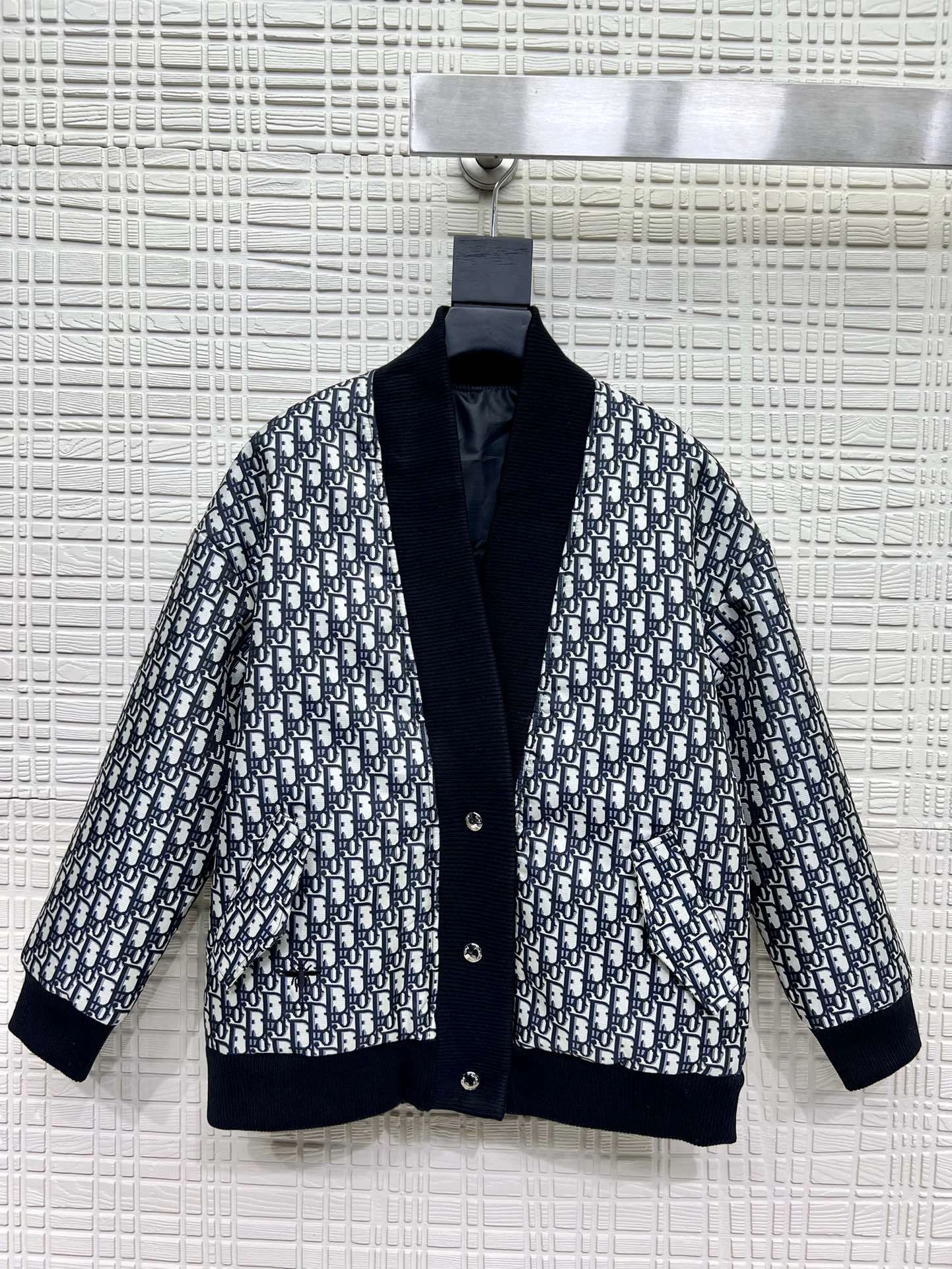 victoria- 4ior cotton oversized item:D-F240K0715