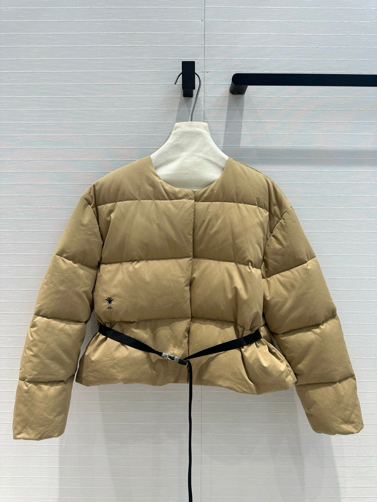 victoria- 4ior down jacket 2Colour item:D-F061I0611-2