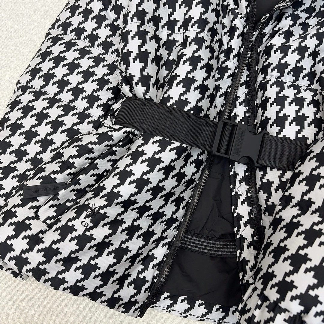 victoria- 4ior down jacket 2Colour item:D-F240I1009-2
