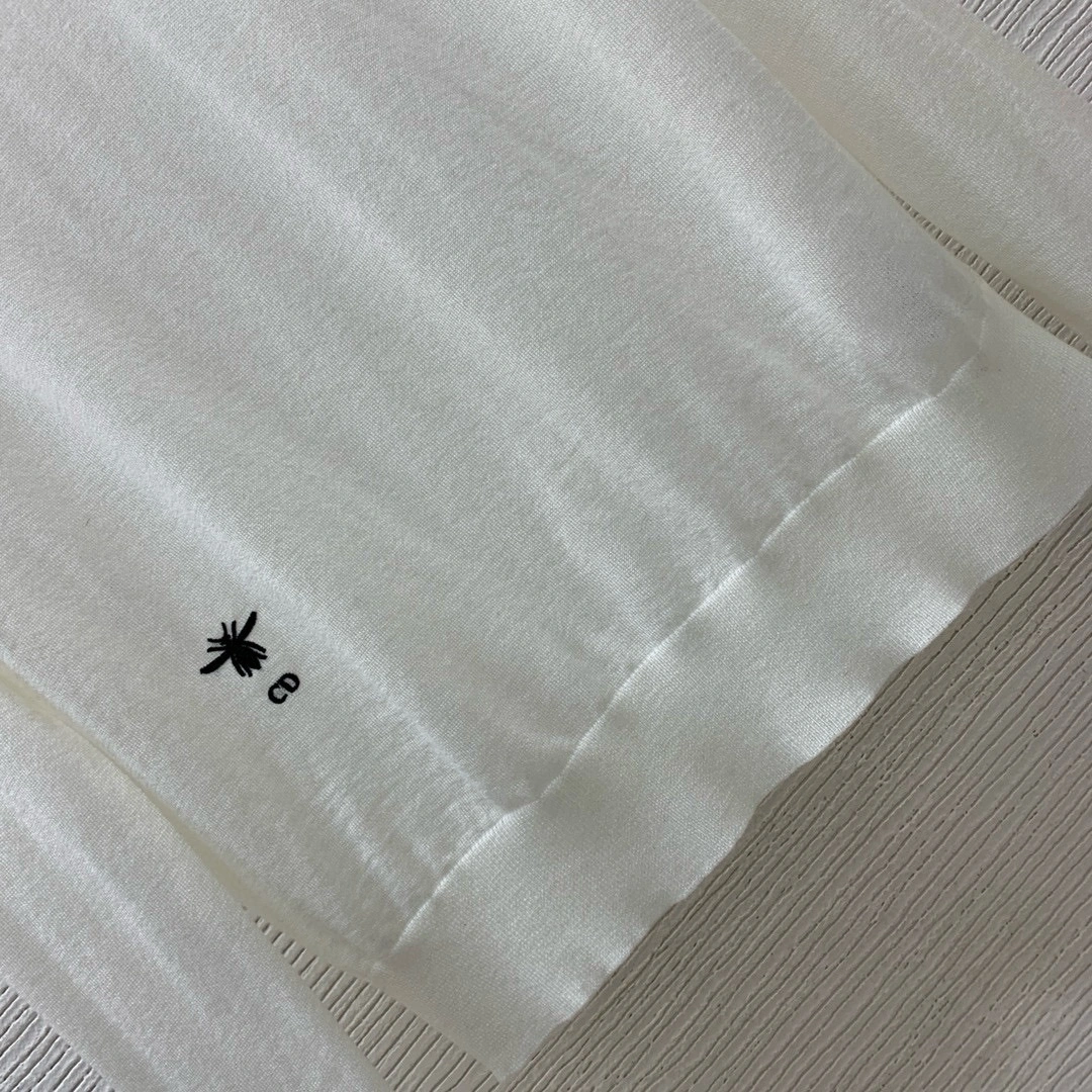 victoria- 4ior embroidery 2Colour item:E-F044A0332-2