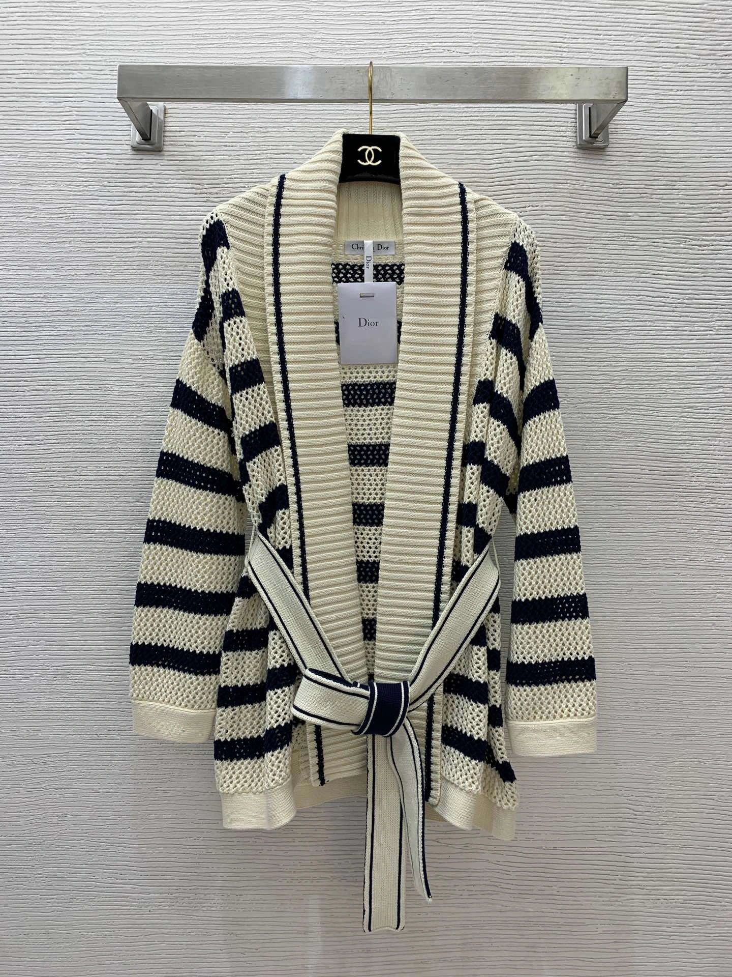 victoria- 4ior embroidery item:E-F044A0330