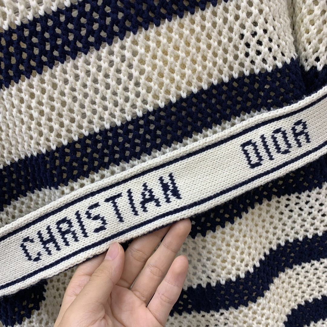 victoria- 4ior embroidery item:E-F044A0330