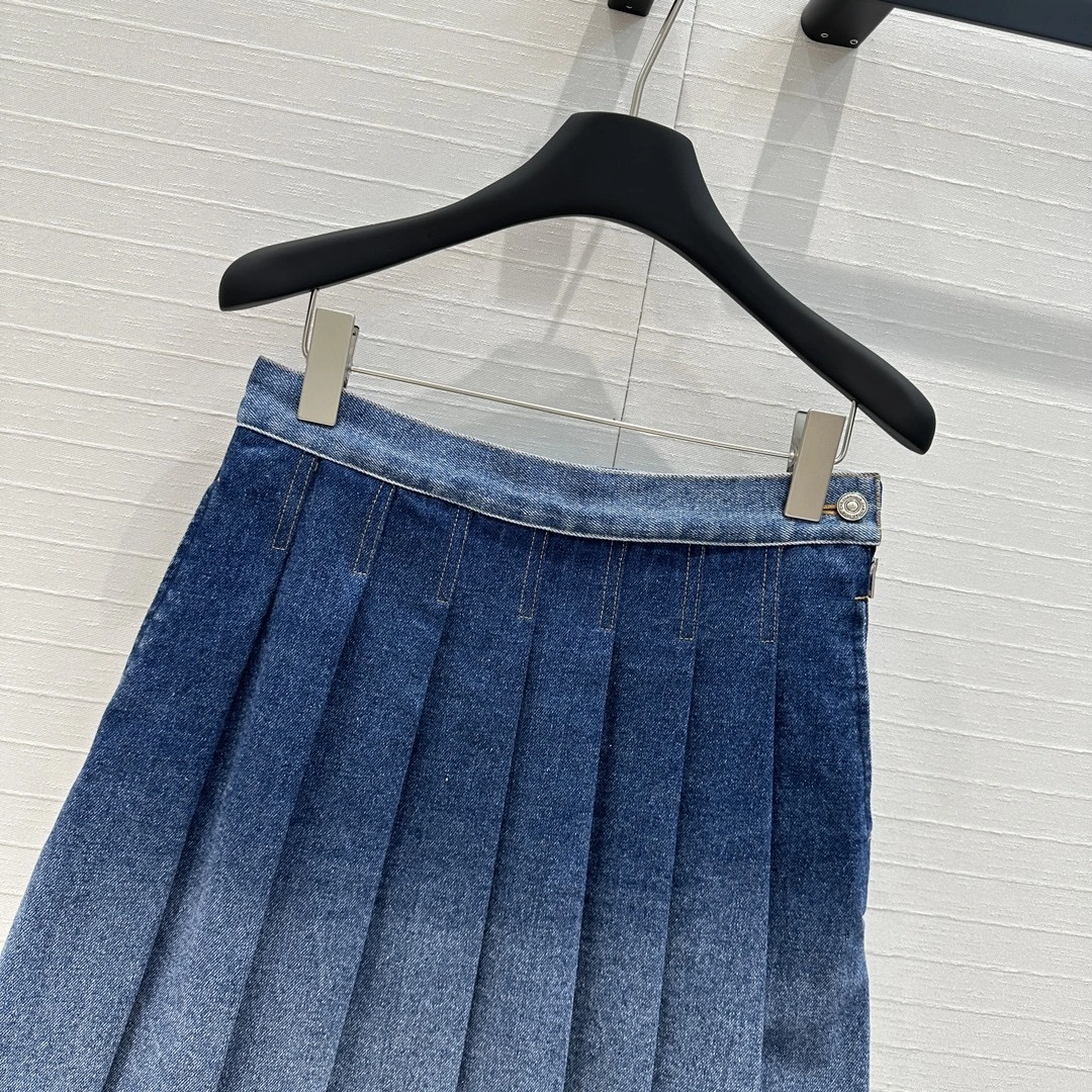 victoria- 4ior item:D-F061H1519
