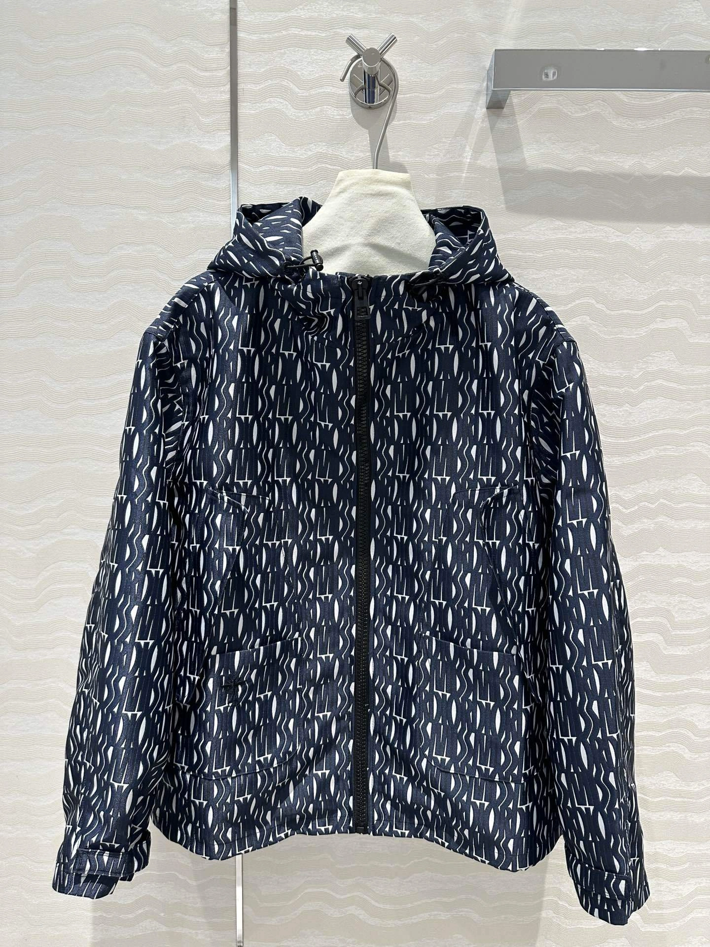 victoria- 4ior item:D-F061I0616