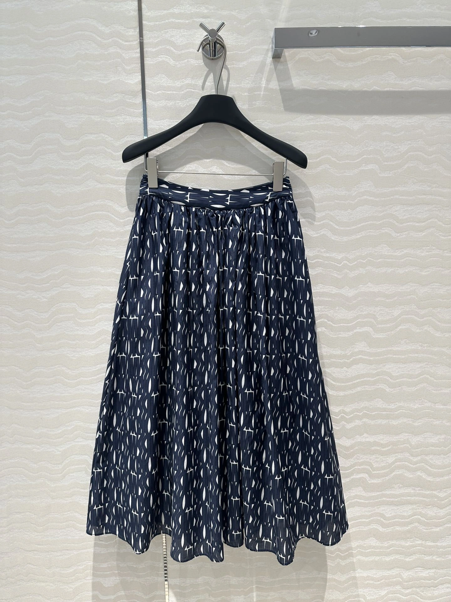 victoria- 4ior item:D-F061I0622