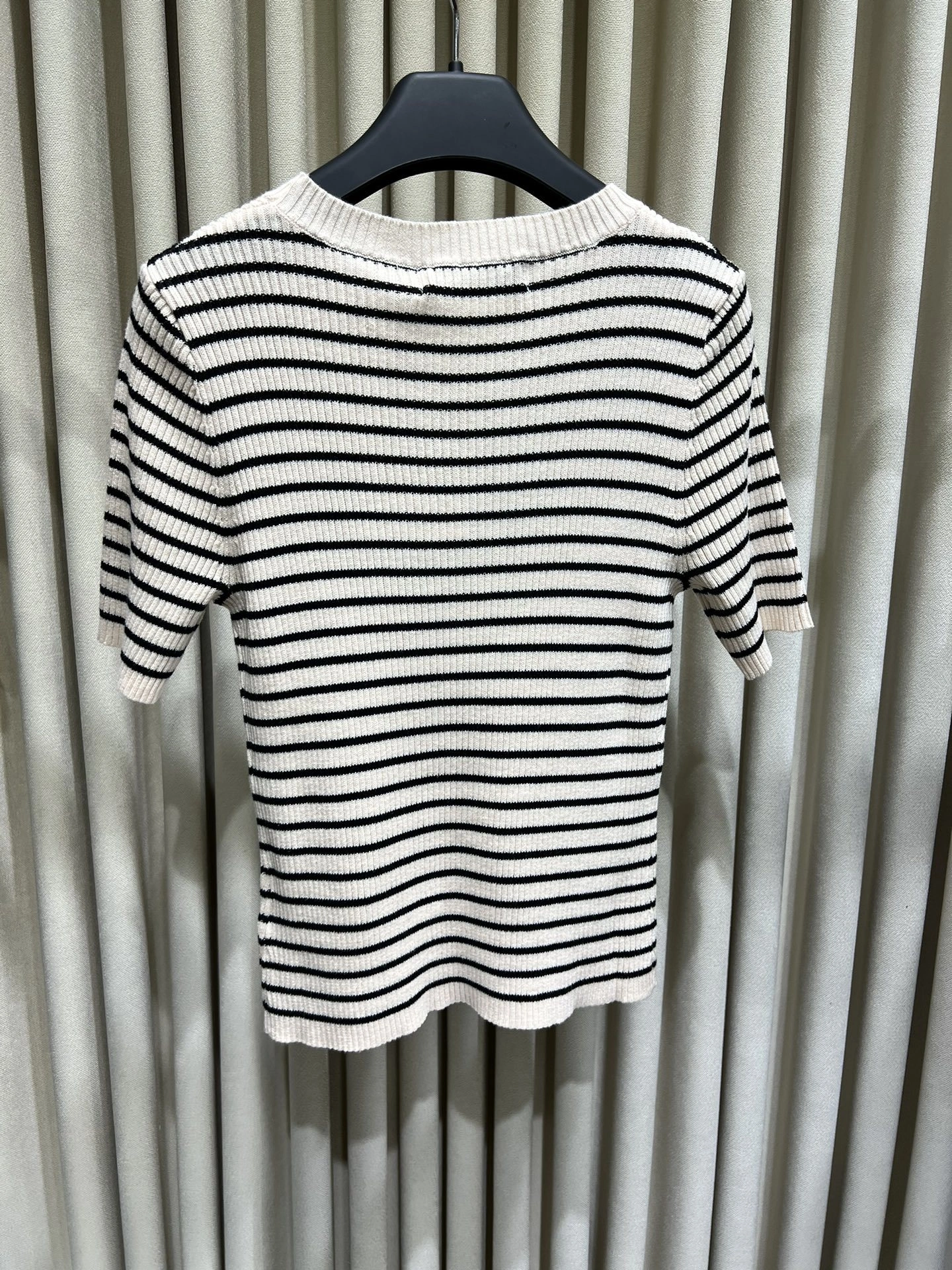 &victoria- 4ior item:D-F140G2415