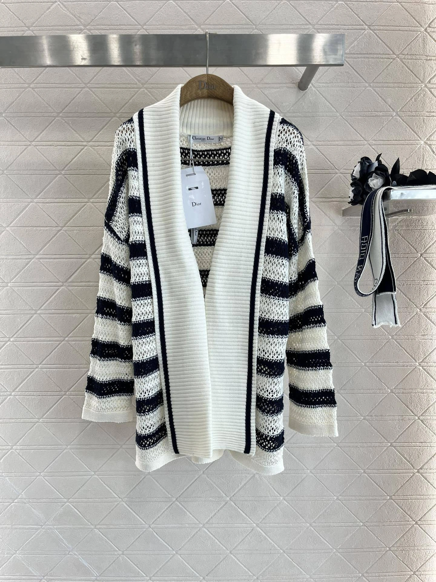 &victoria- 4ior item:D-F240G2603