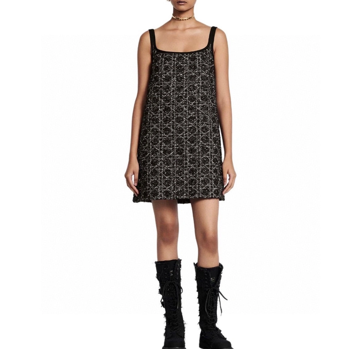 victoria- 4ior item:E-F240A0341