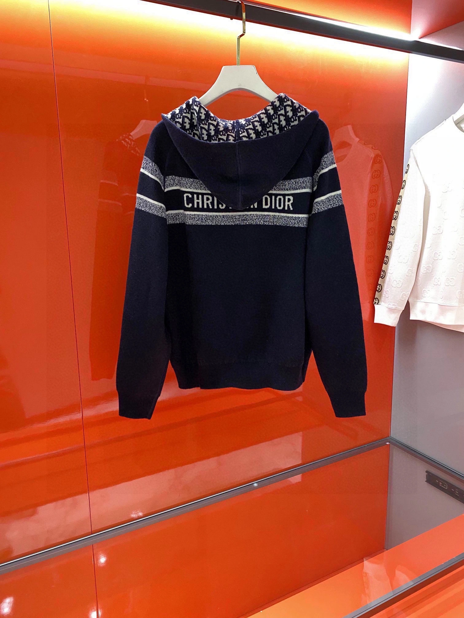 victoria- 4ior reversible cashmere item:D-F054J2110