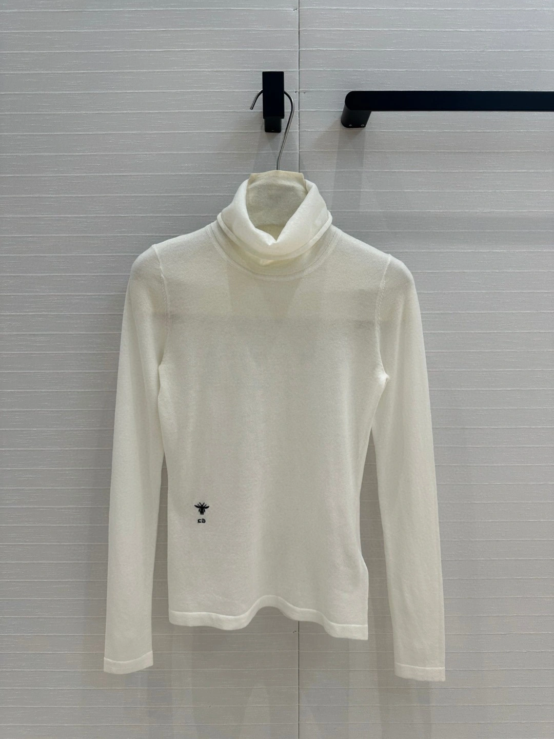 victoria- 4ior wool 2Colour item:D-F240K0716-2