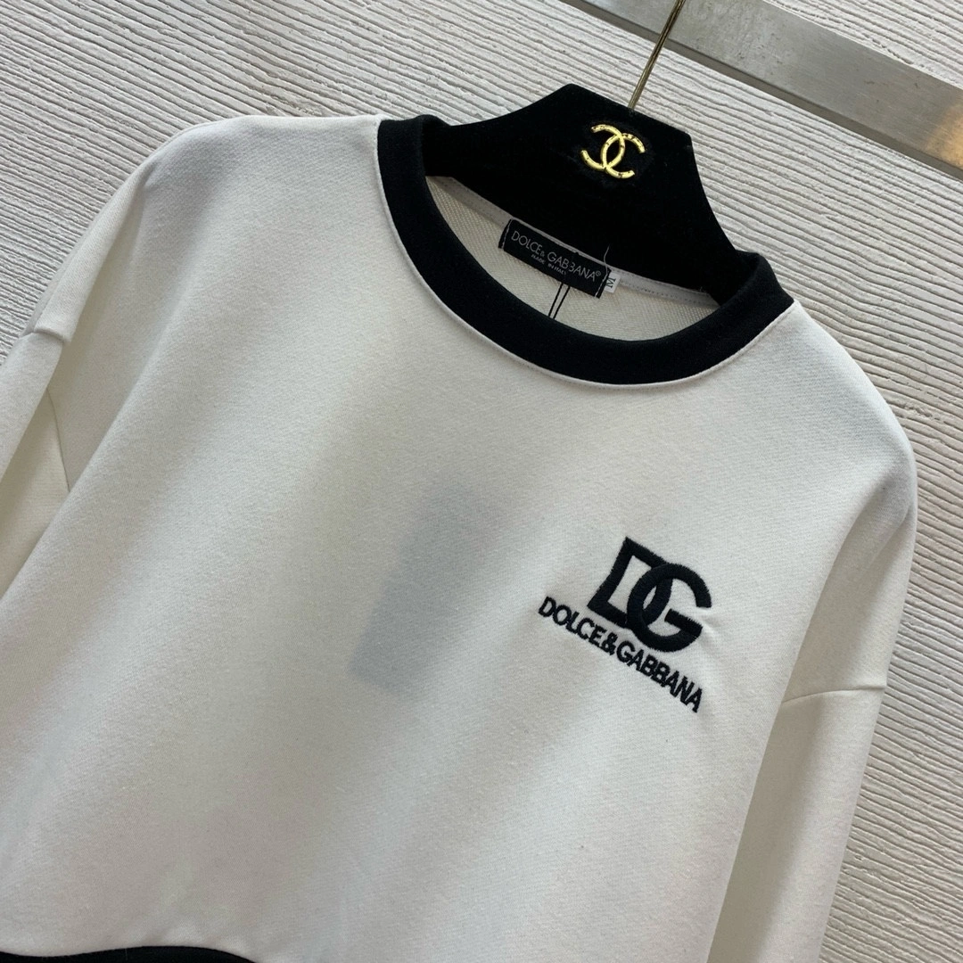 victoria- 4o835& embroidery 2Colour item:E-F044A0221-2