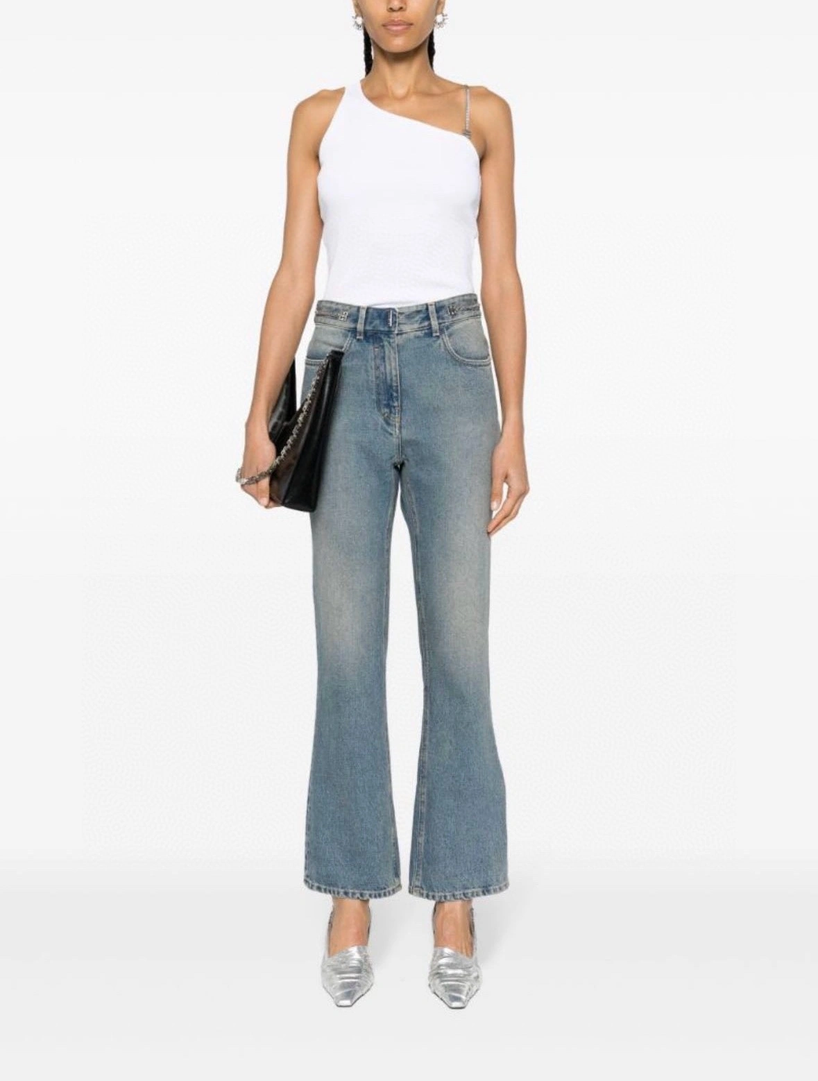 victoria- 6iv593hy item:D-F061I0628