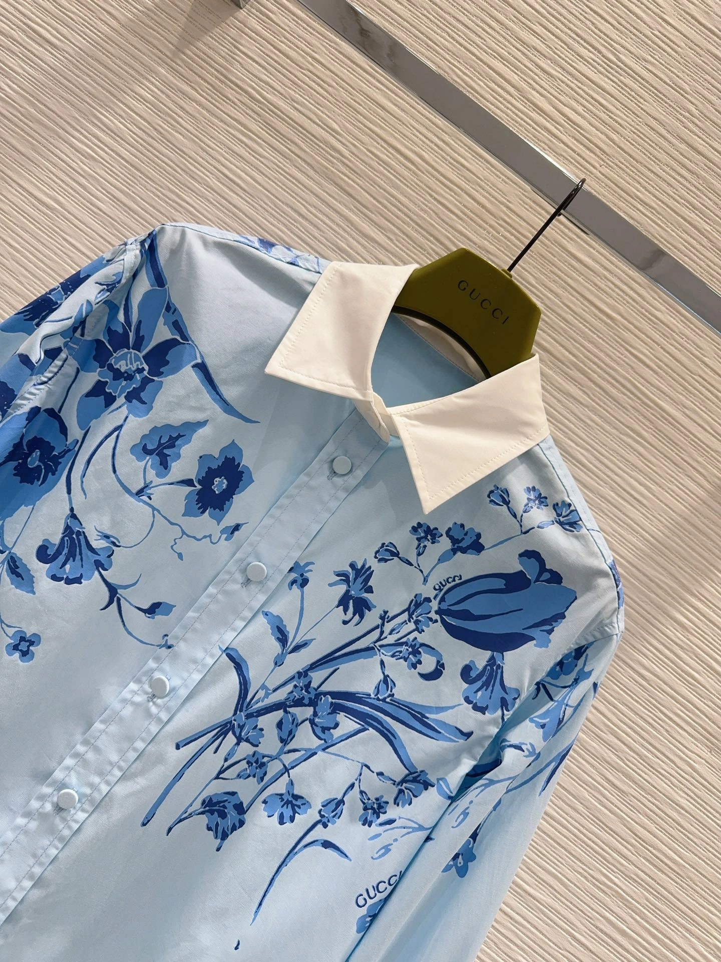 victoria- 6u33i 2Colour item:D-F240G0944-2