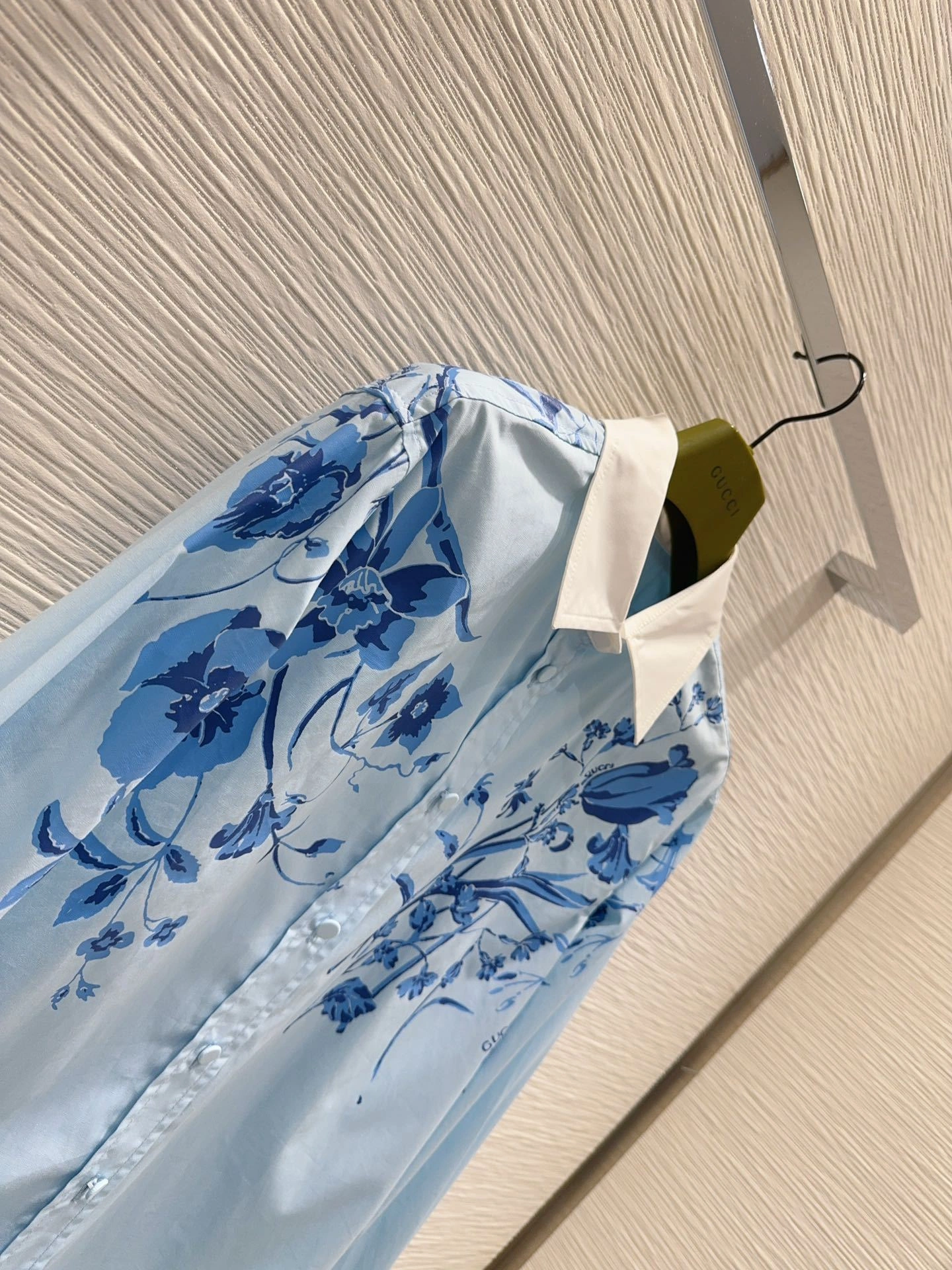 victoria- 6u33i 2Colour item:D-F240G0944-2