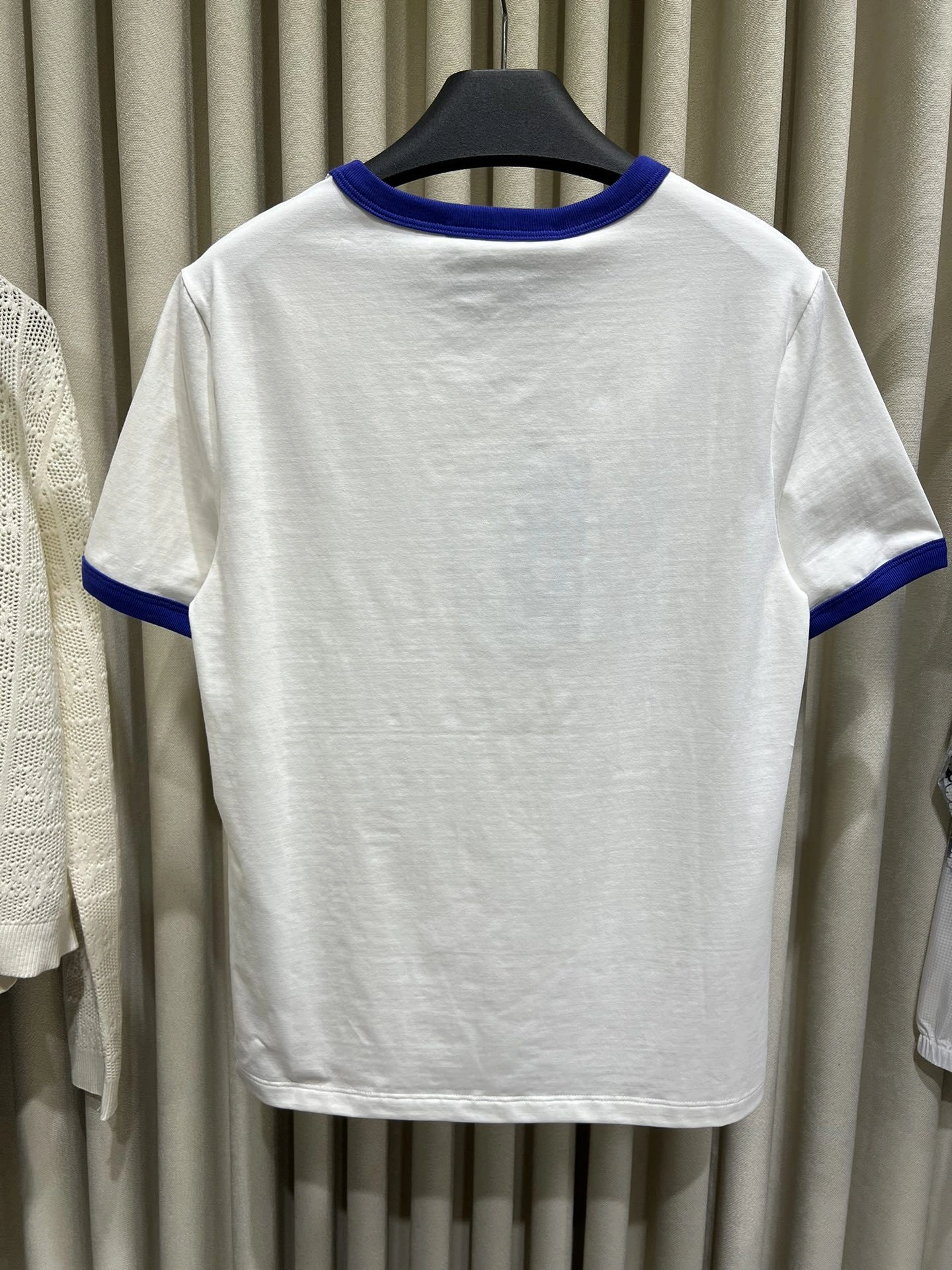 victoria- 6u33i item:D-F140G2458