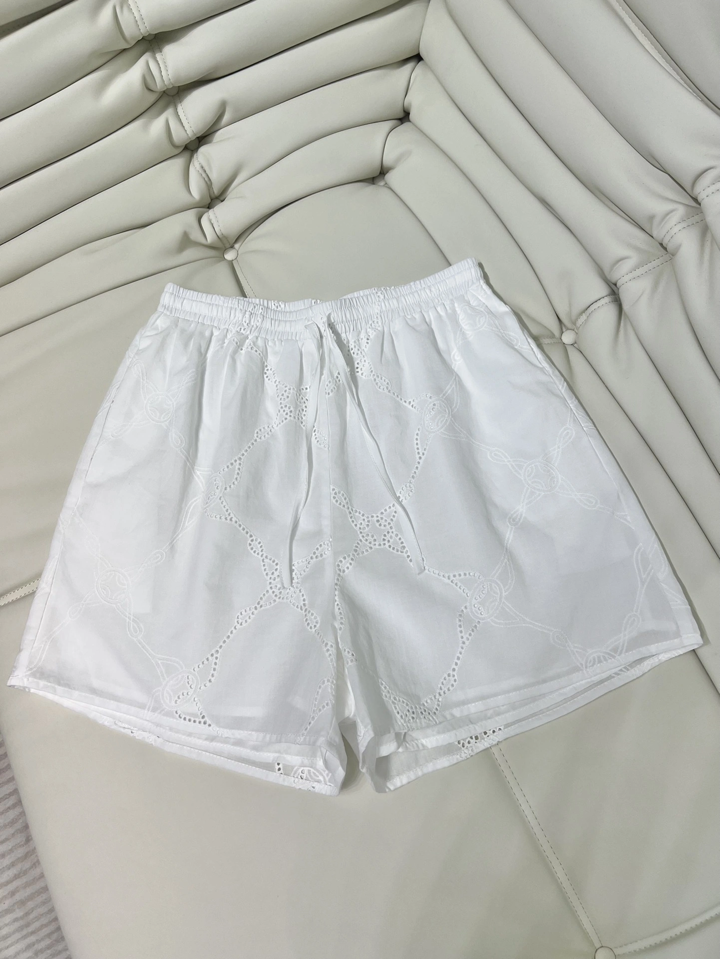 victoria- 6u33i item:D-F240G0945