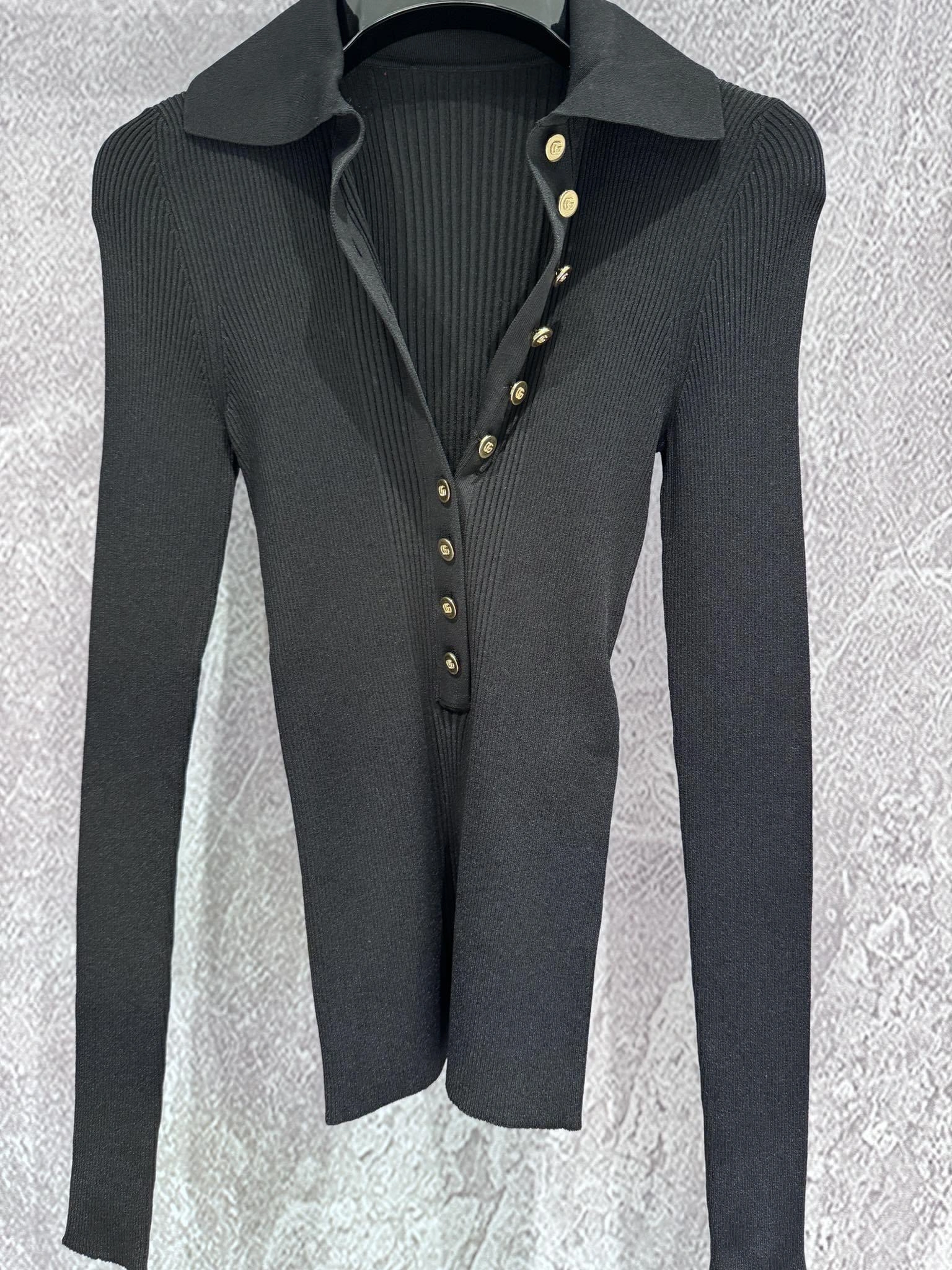 victoria- 6u33i item:D-F240G2721
