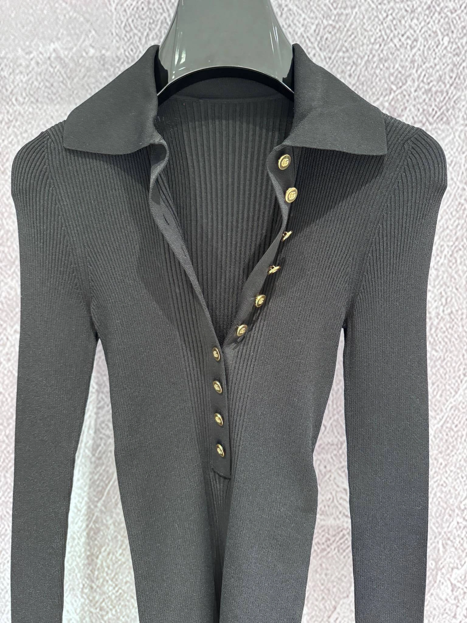 victoria- 6u33i item:D-F240G2721