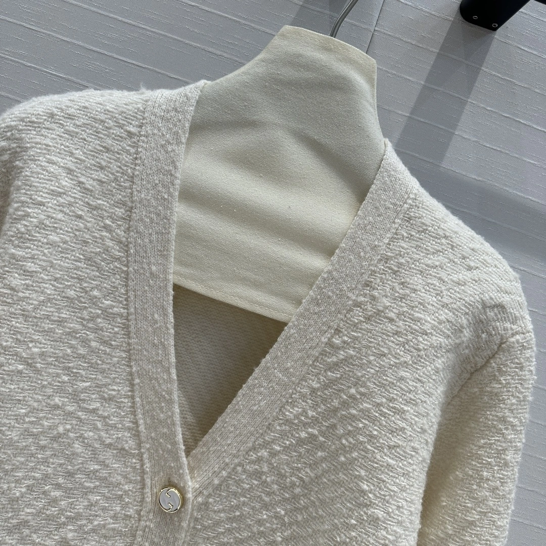 victoria- 6u33i wool item:D-F061I0618