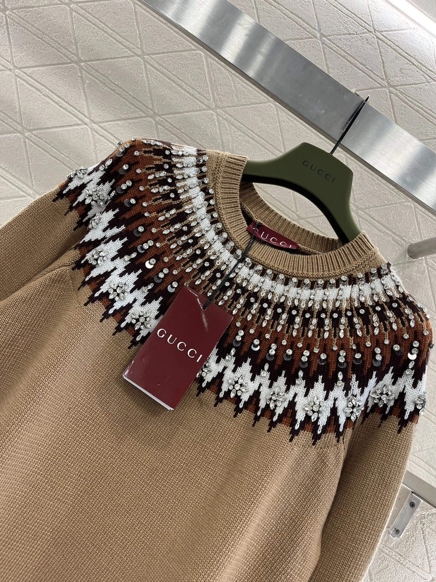victoria- 6u33i wool item:D-F244K1704