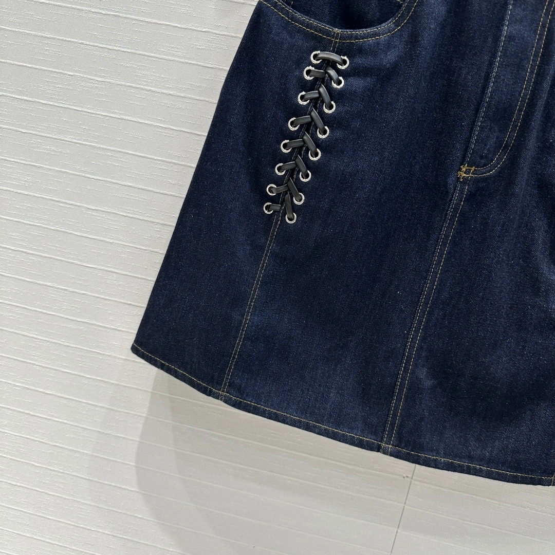 victoria- 73Qu559 item:D-F061H1532
