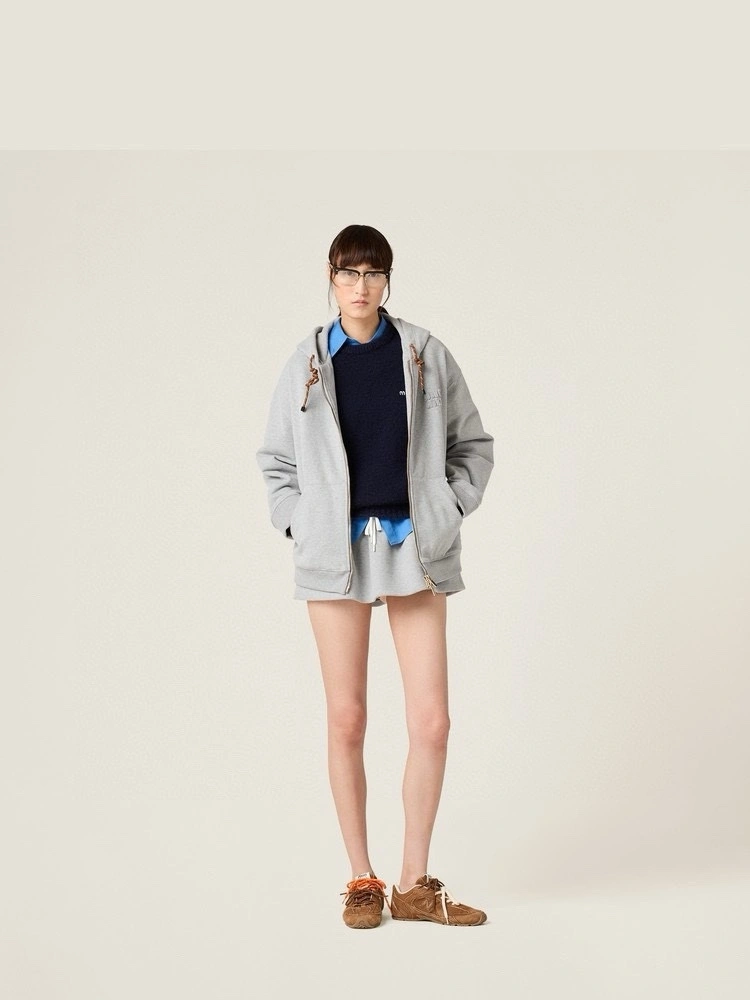 victoria- 7iu7iu Oversized item:D-F361I1338