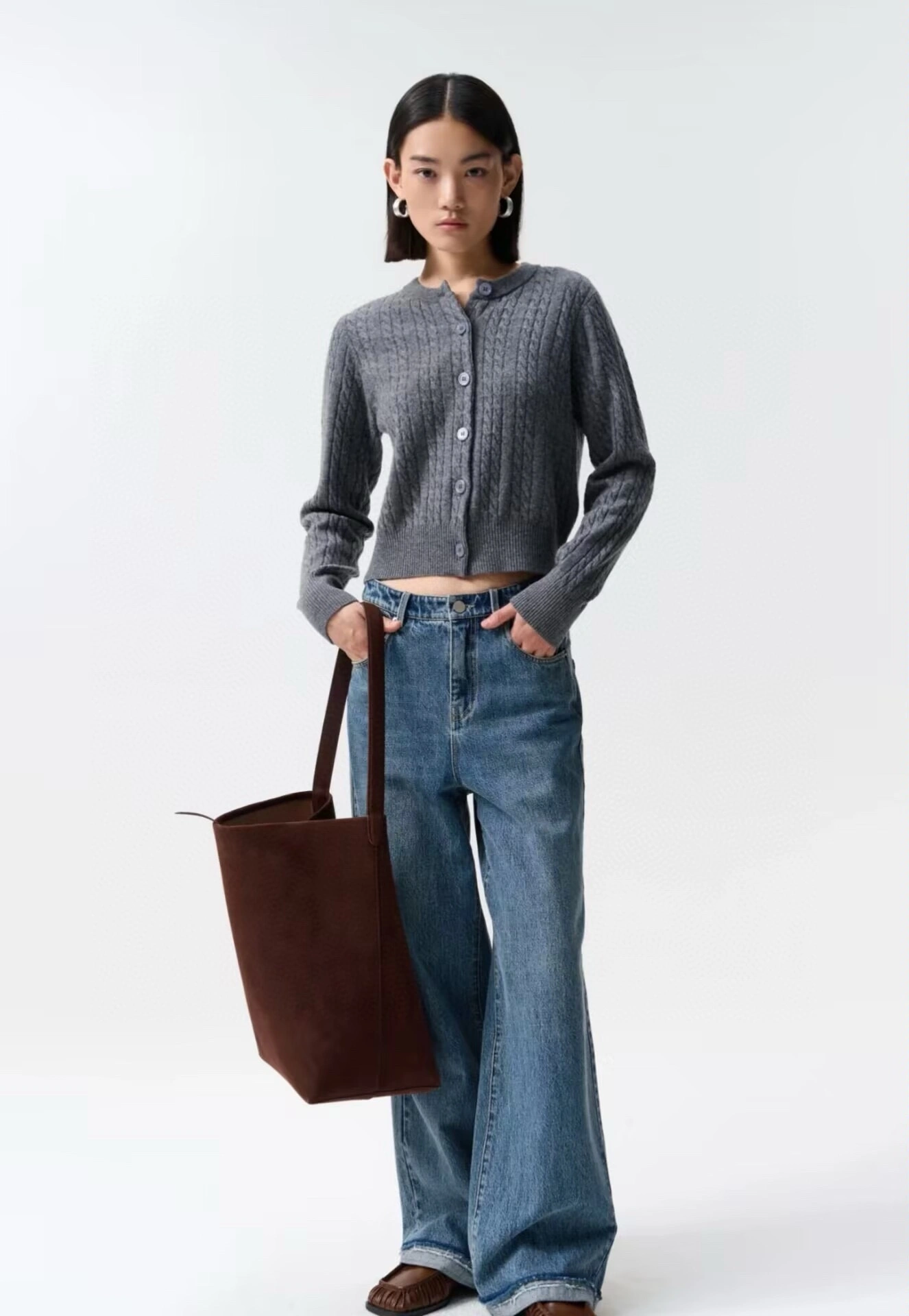 victoria- 7iu7iu cashmere item:D-F140G2405
