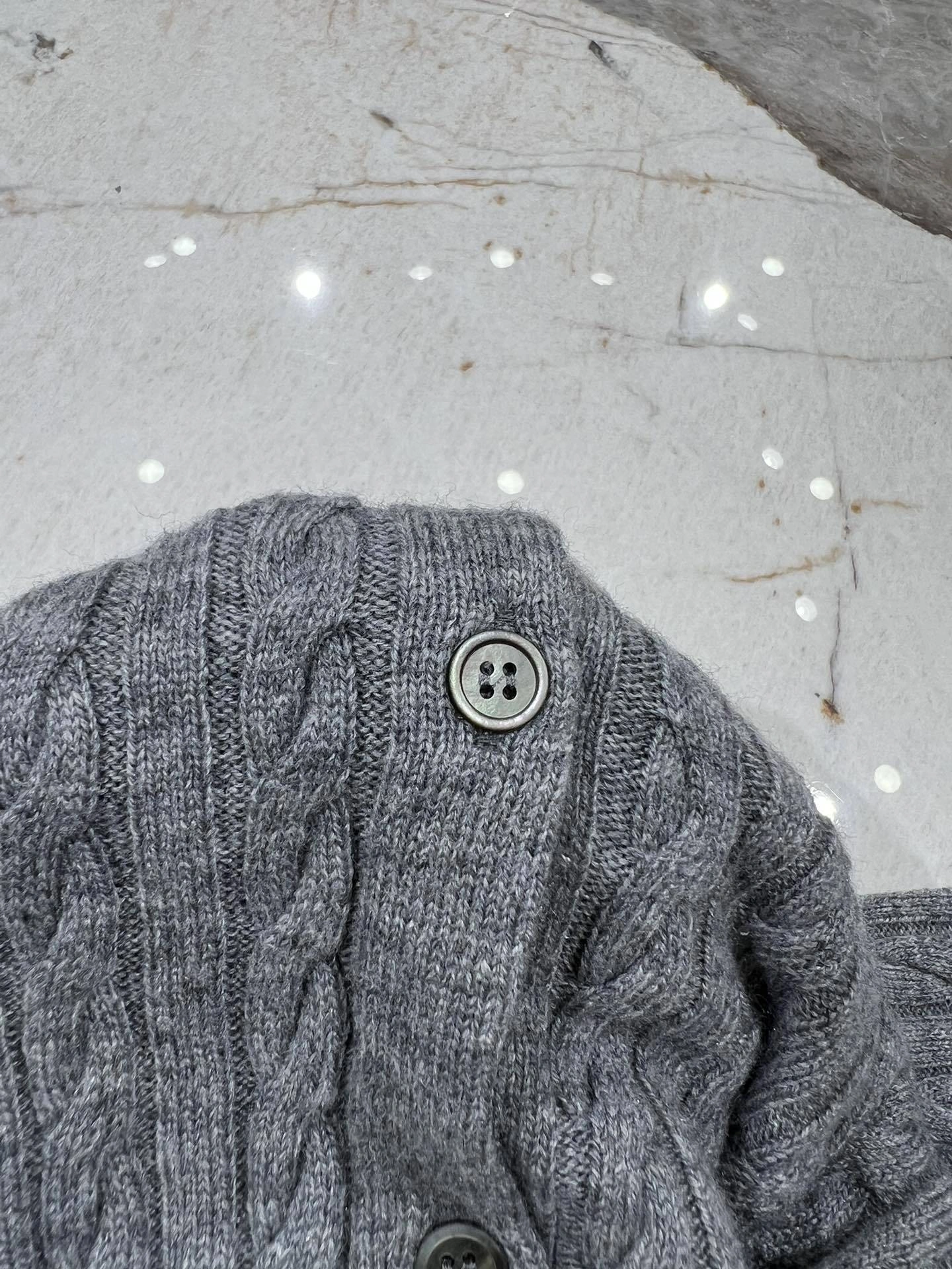 victoria- 7iu7iu cashmere item:D-F140G2405