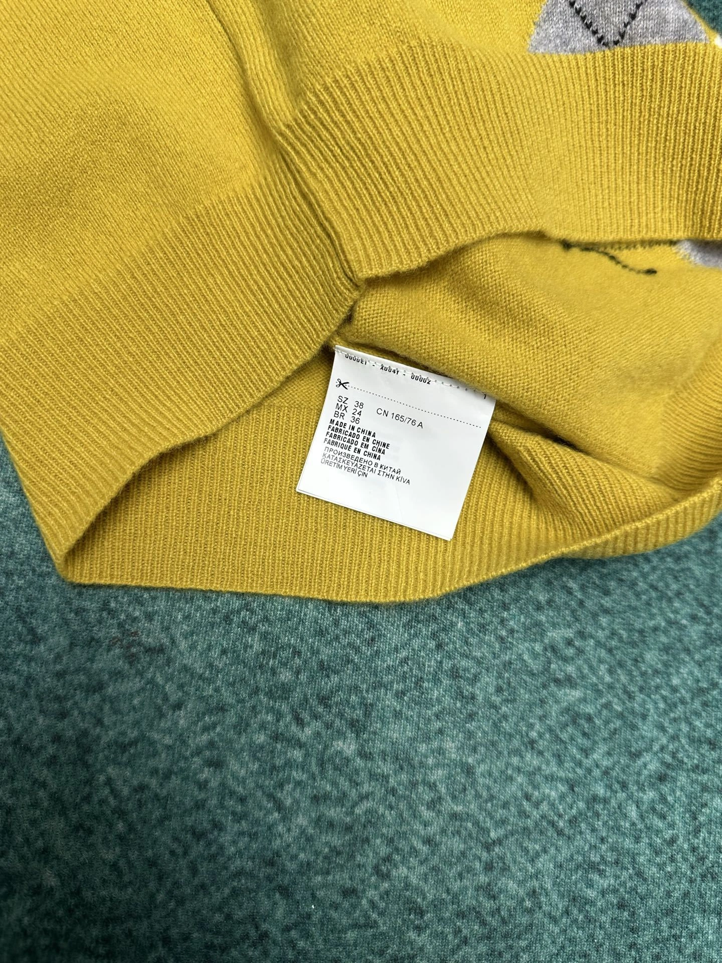 victoria- 7iu7iu cashmere item:E-F000H2507