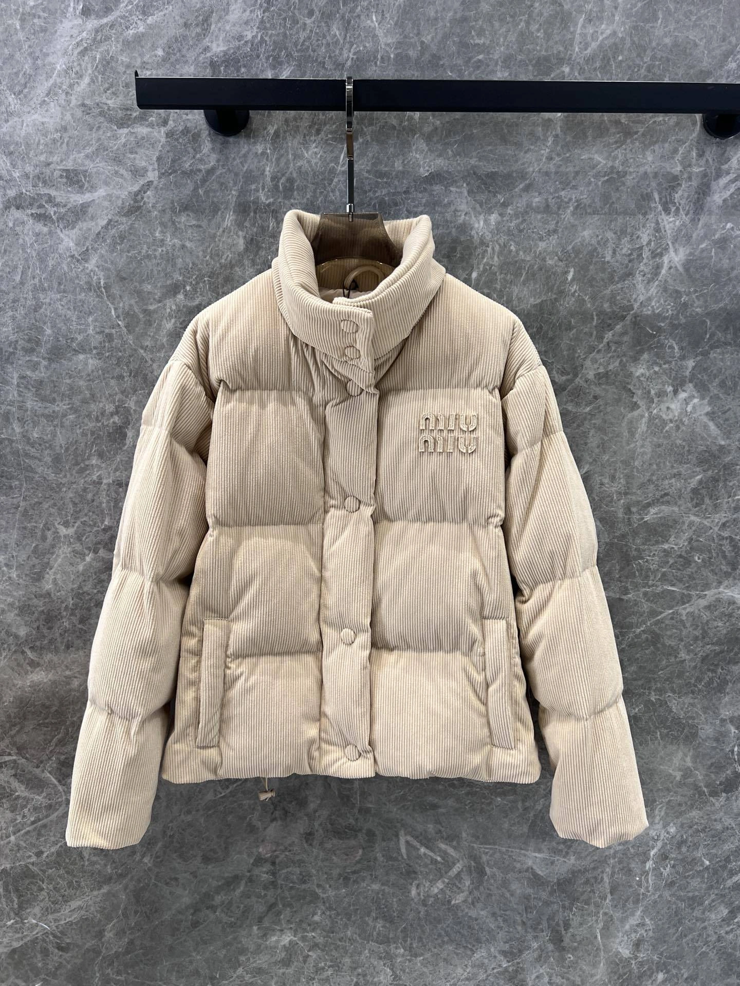 victoria- 7iu7iu corduroy down jacket item:D-F240J2106