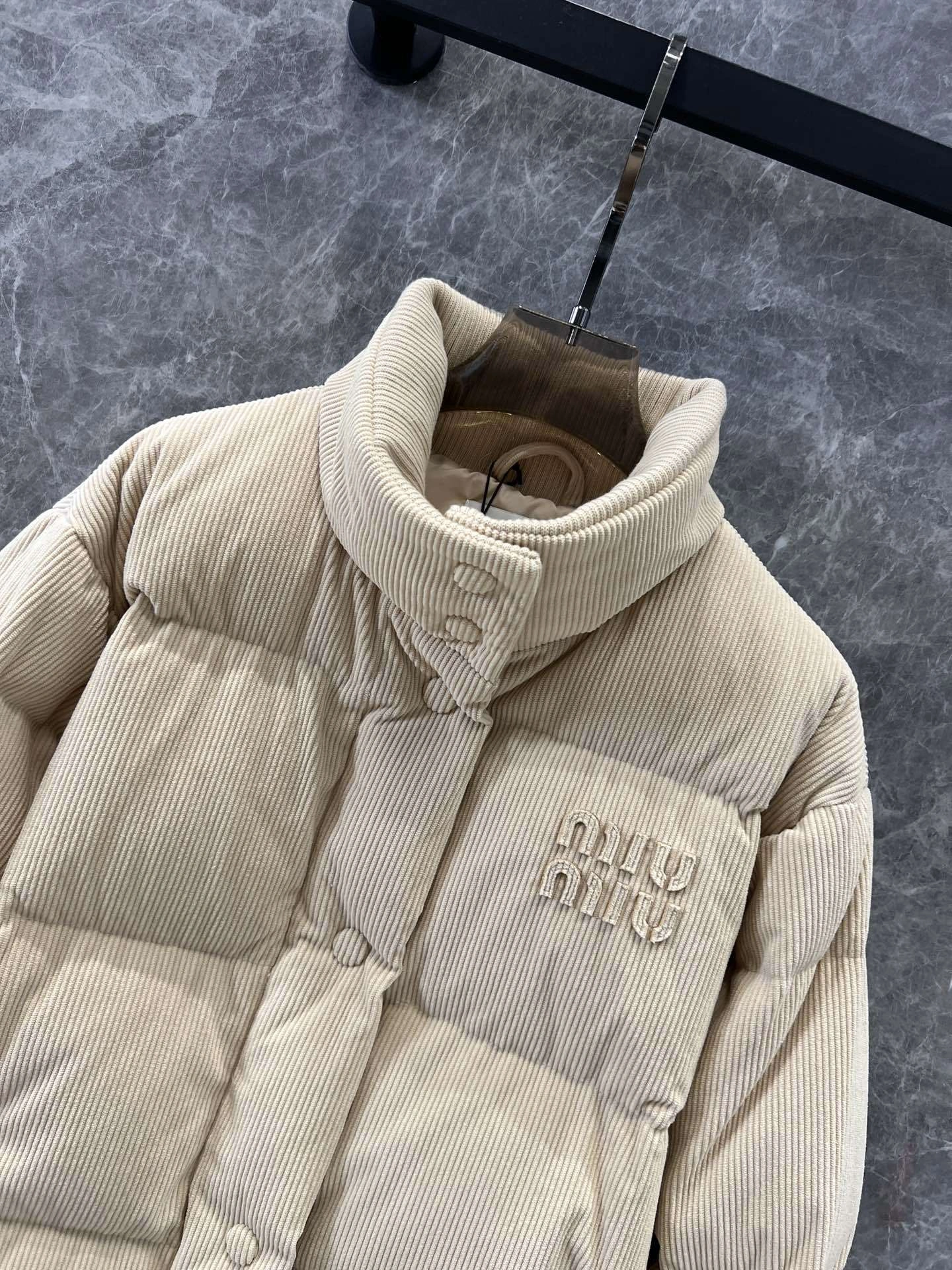 victoria- 7iu7iu corduroy down jacket item:D-F240J2106