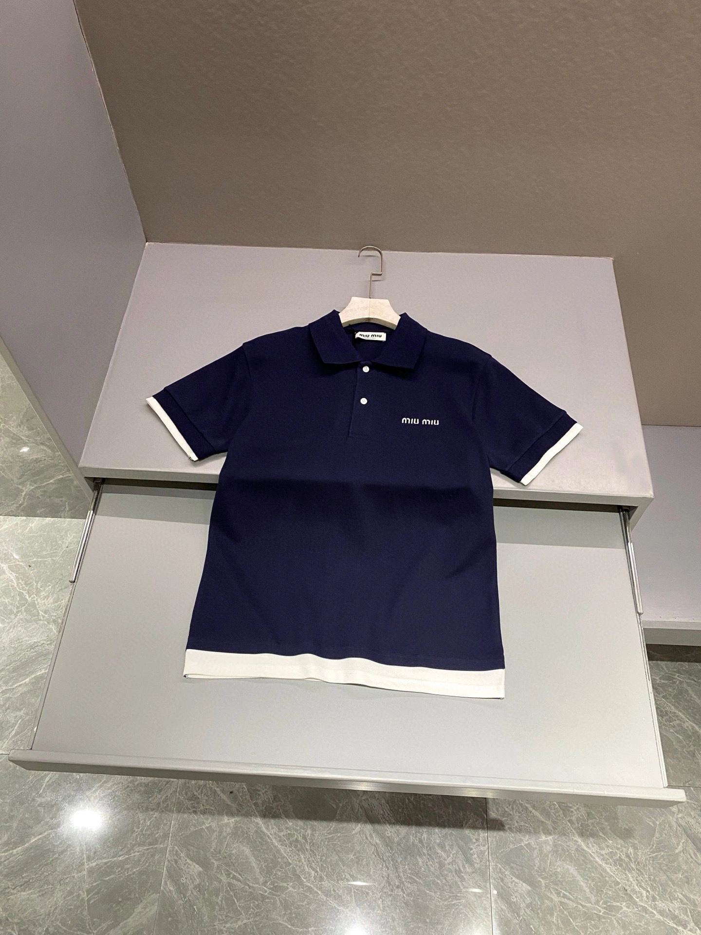 &victoria- 7iu7iu embroidery Polo item:E-F361D0320