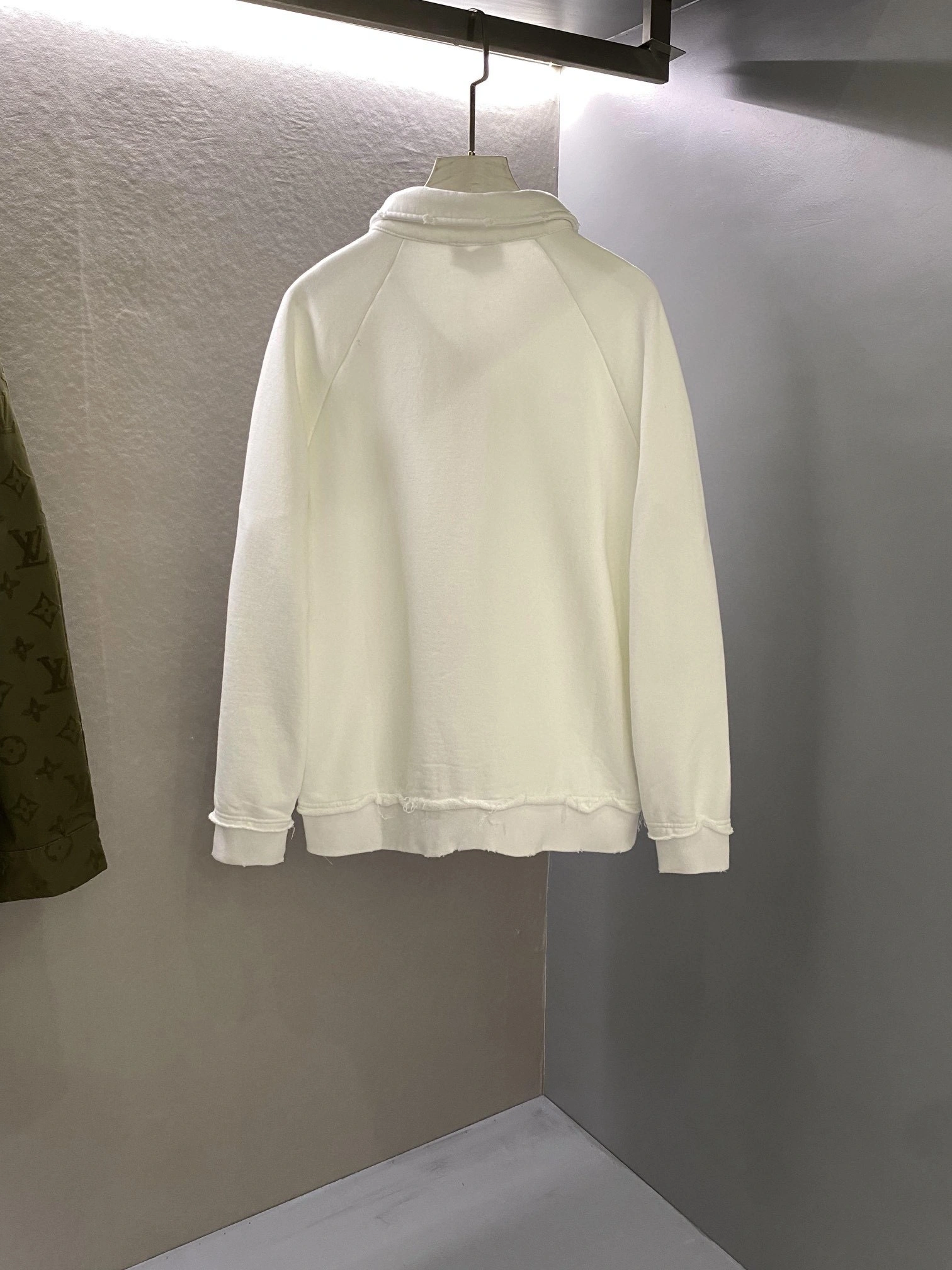 victoria- 7iu7iu embroidery oversized item:D-F361K1311