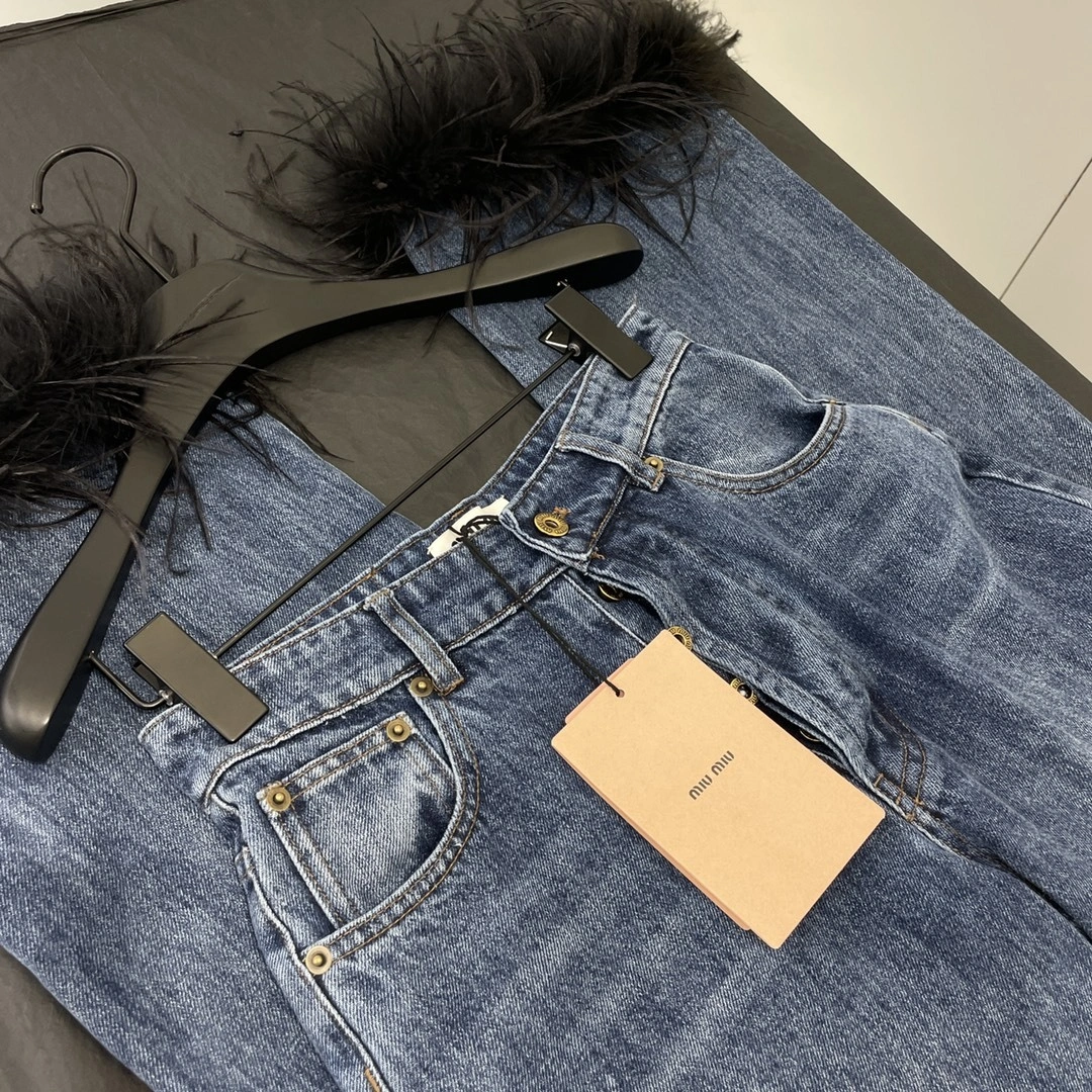 victoria- 7iu7iu item:D-F245K0306
