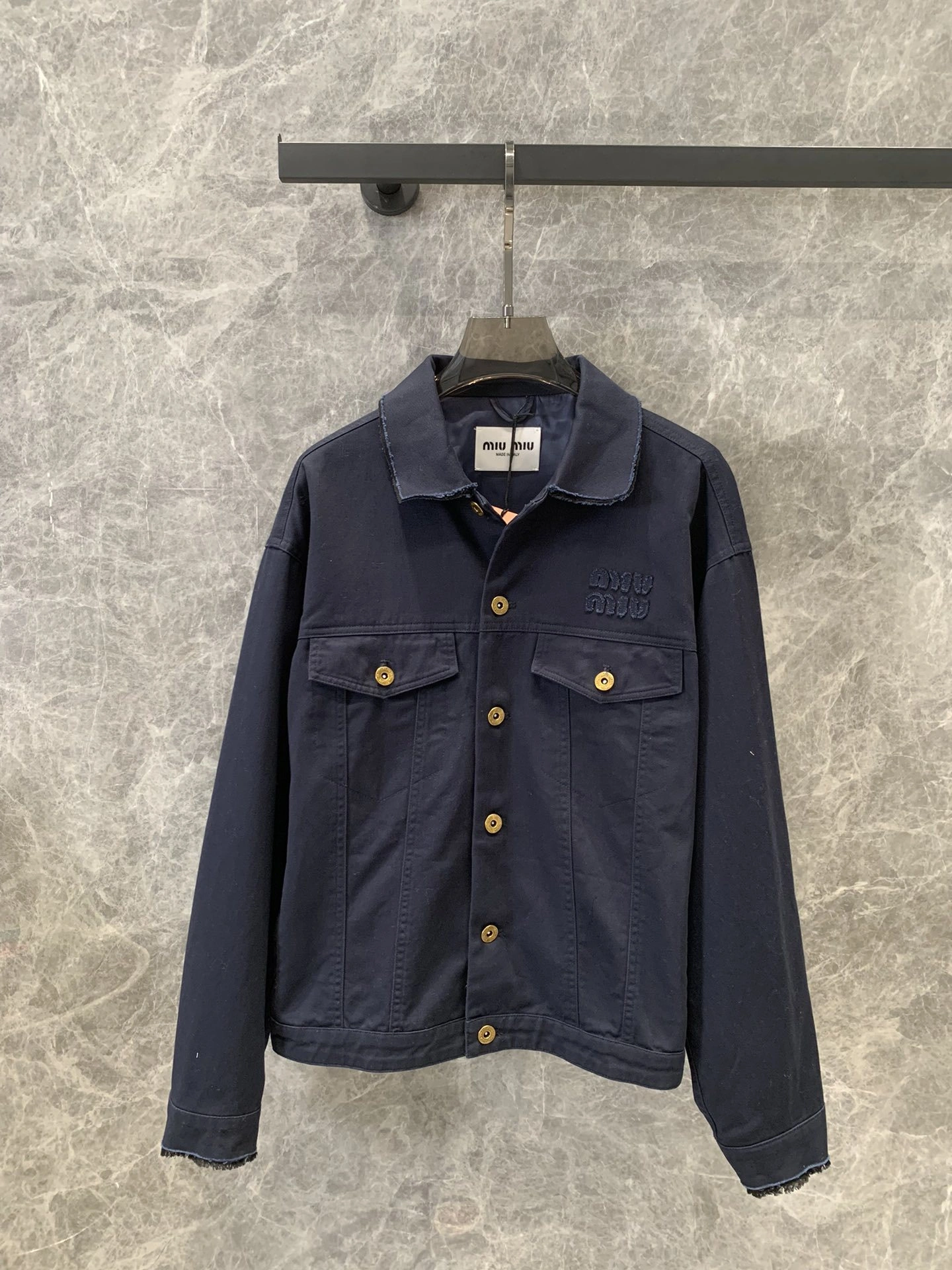 victoria- 7iu7iu oversized item:D-F240I1011