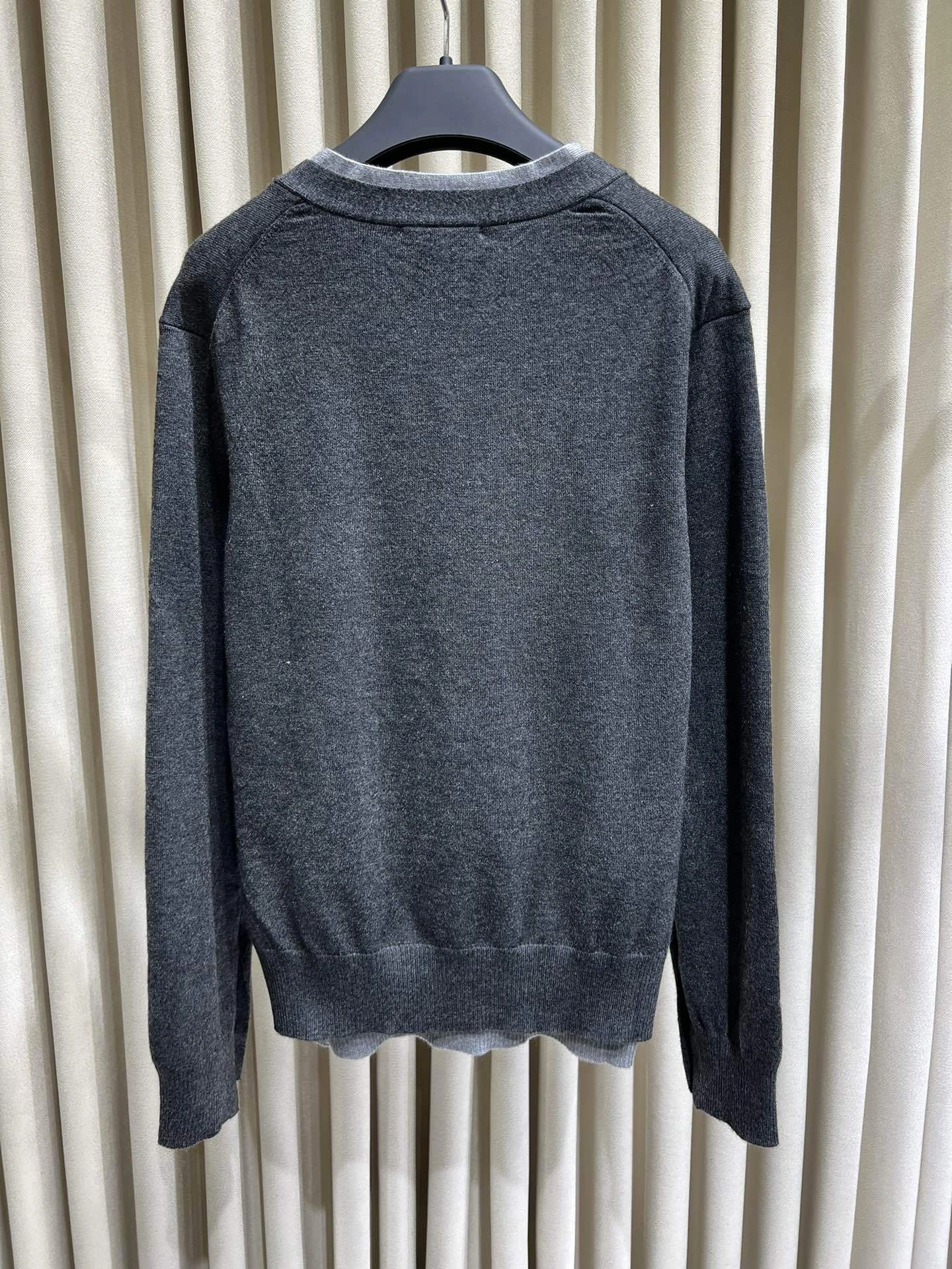 victoria- 7iu7iu wool item:D-F140G2404