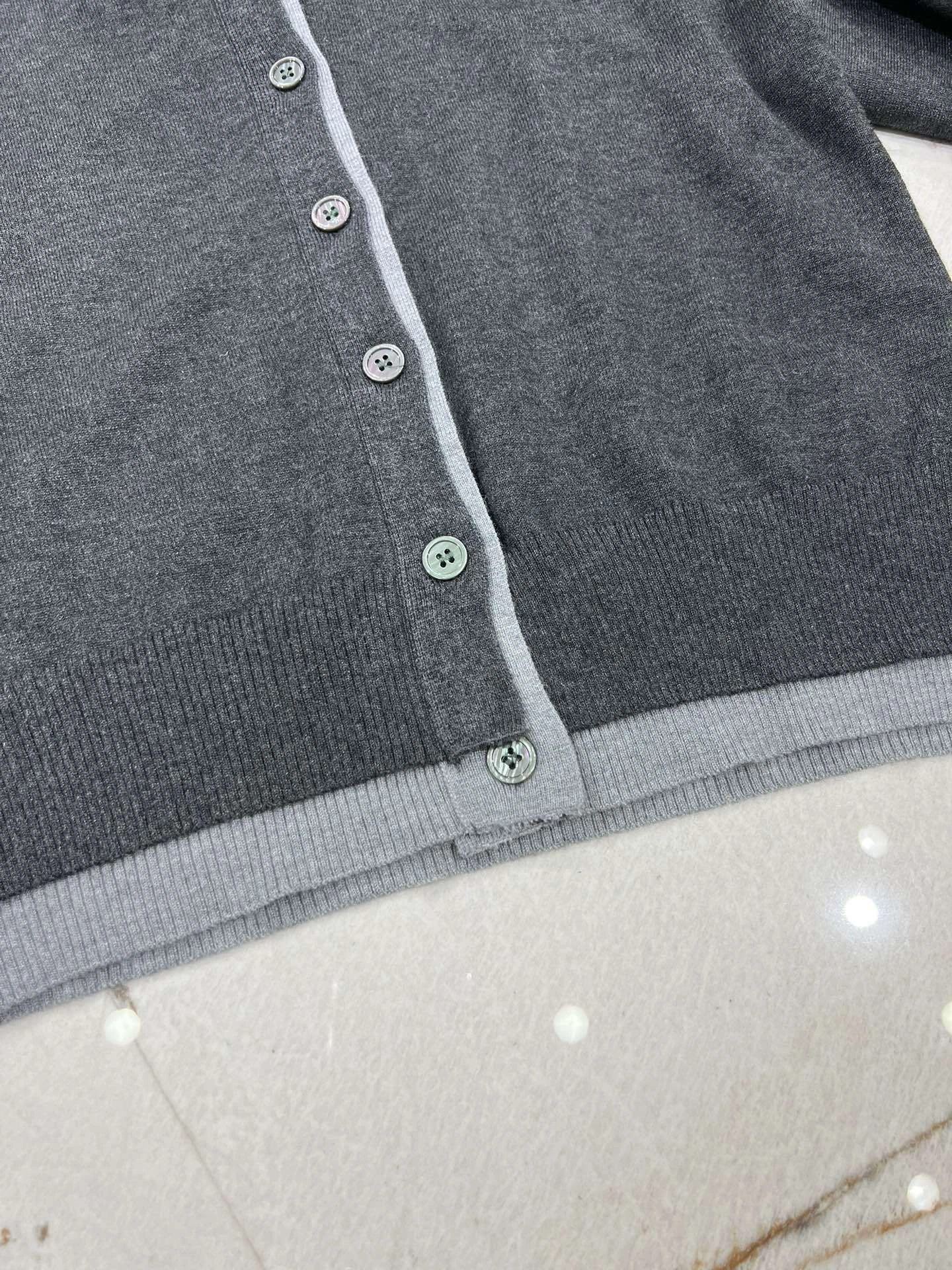 victoria- 7iu7iu wool item:D-F140G2404