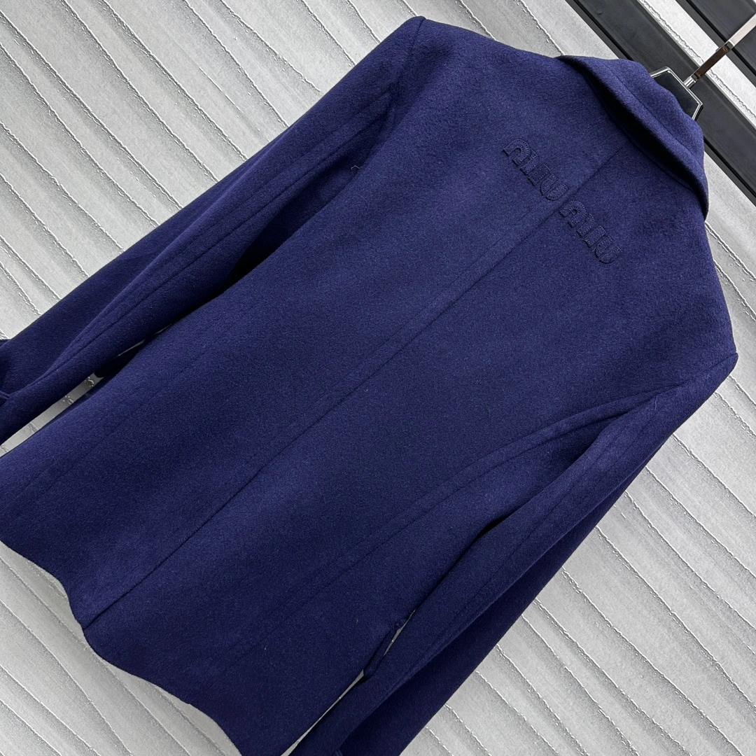 victoria- 7iu7iu wool item:D-F244K1116