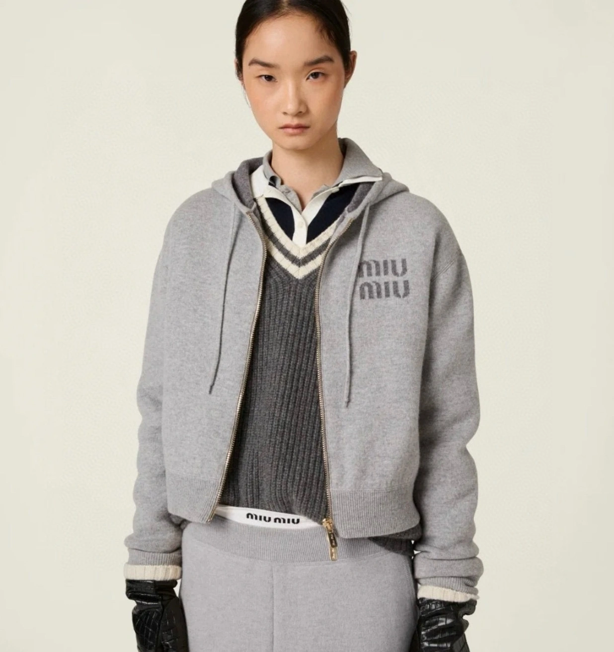 victoria- 7iu7iu wool item:E-F044A0240