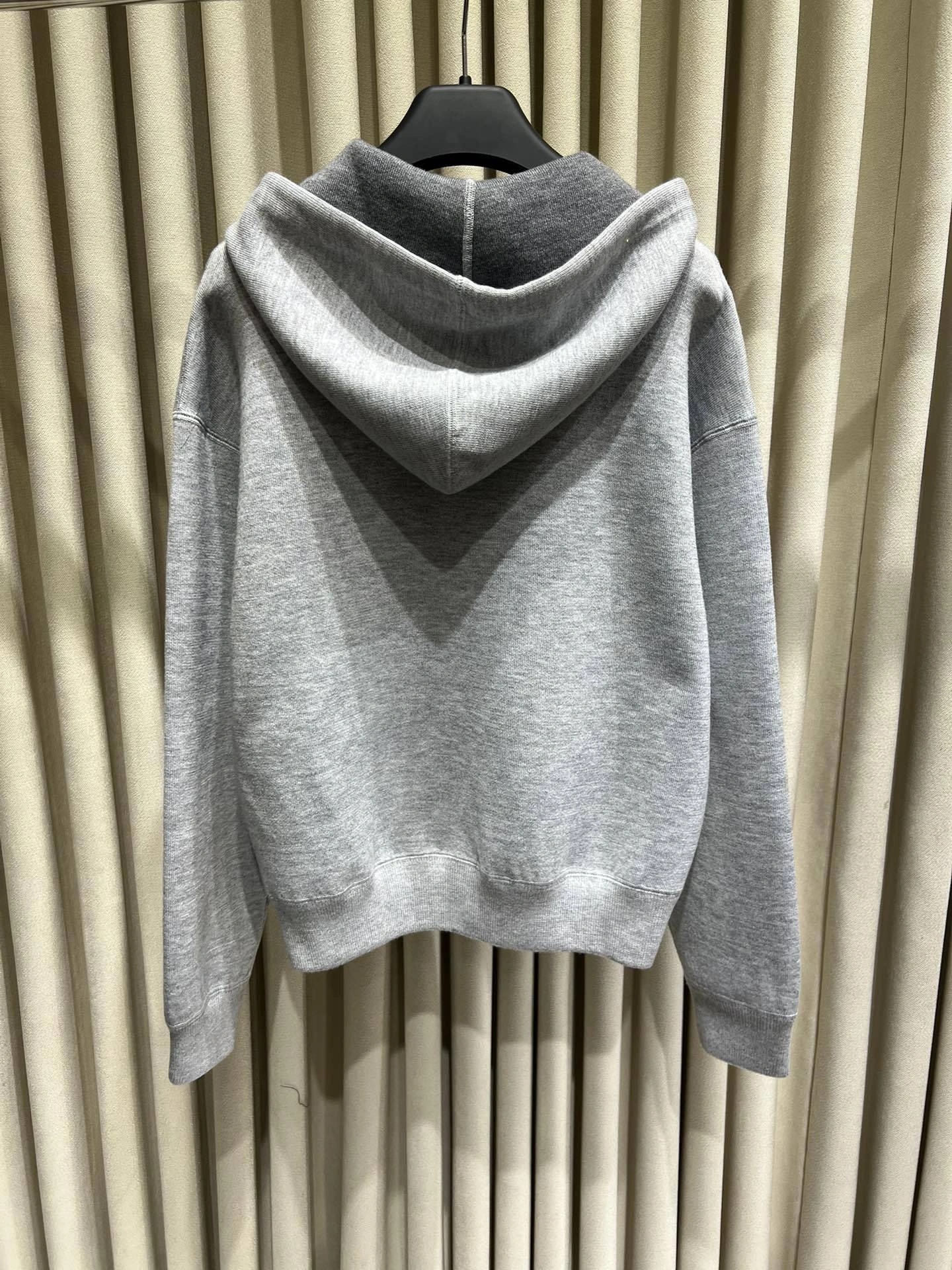 victoria- 7iu7iu wool item:E-F044A0240