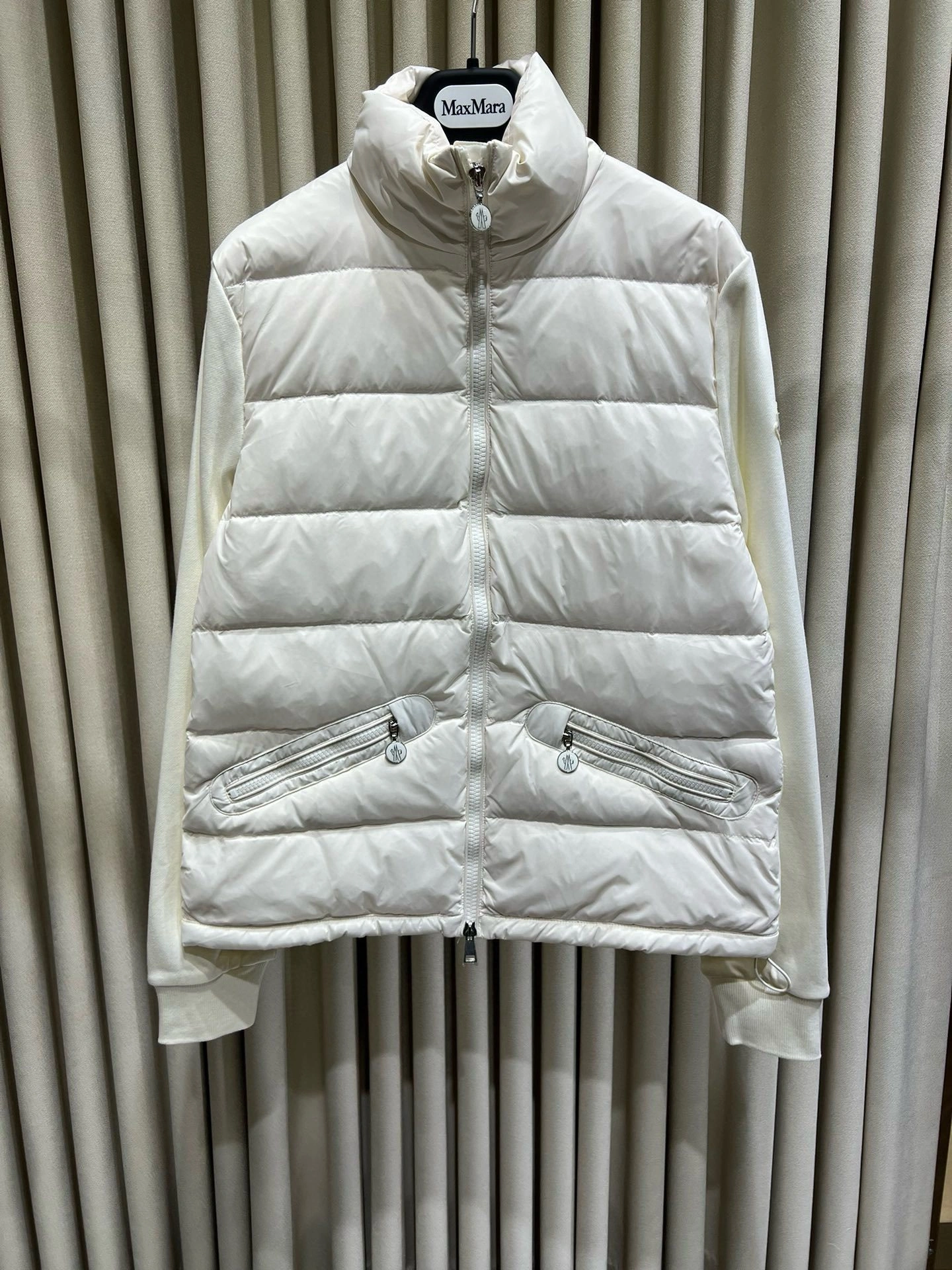 victoria- 7o9385r 2Colour item:D-F140J5025-2